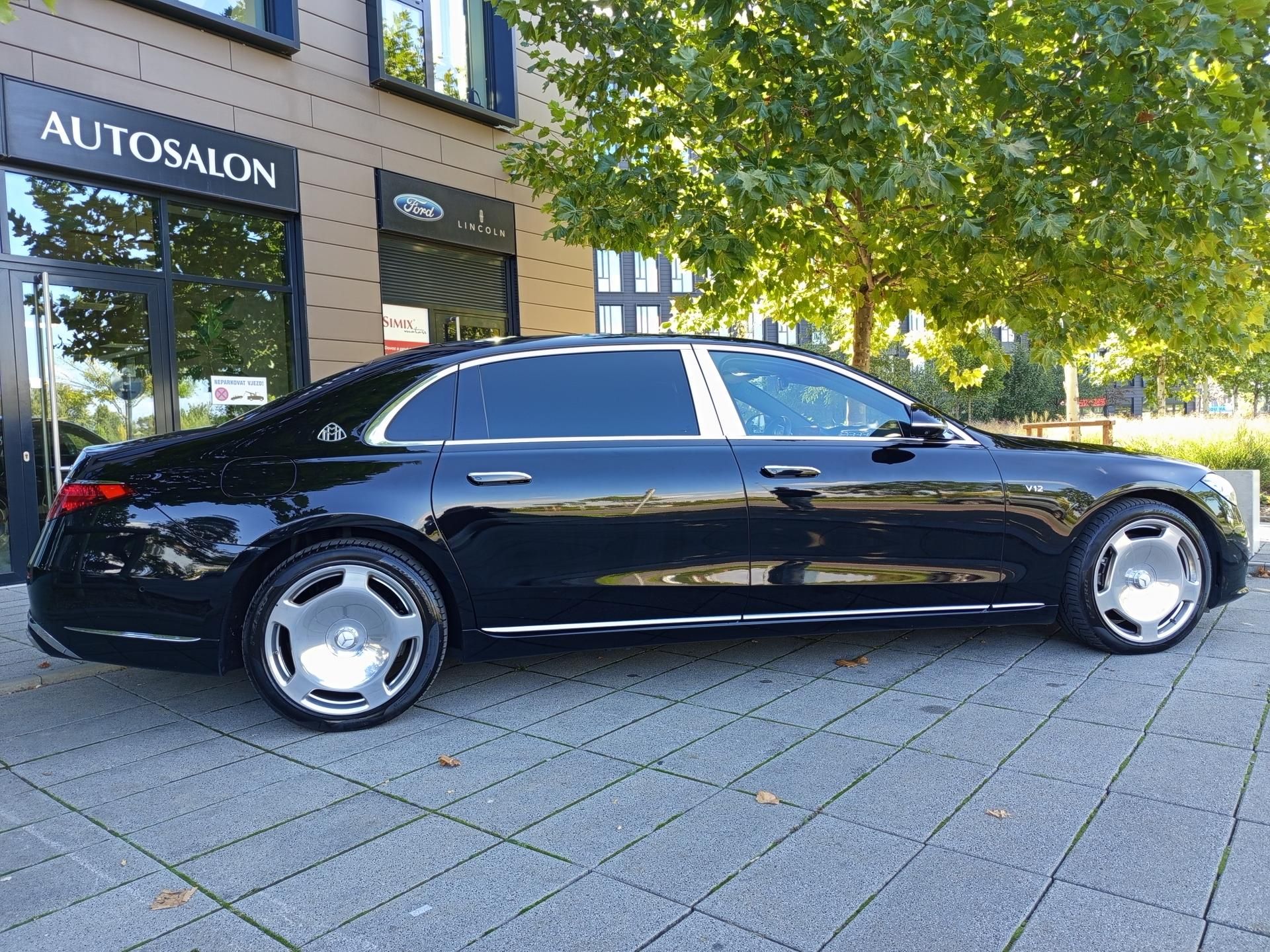 Mercedes-Benz Třídy S, MAYBACH S 680, V12 - fotka 2