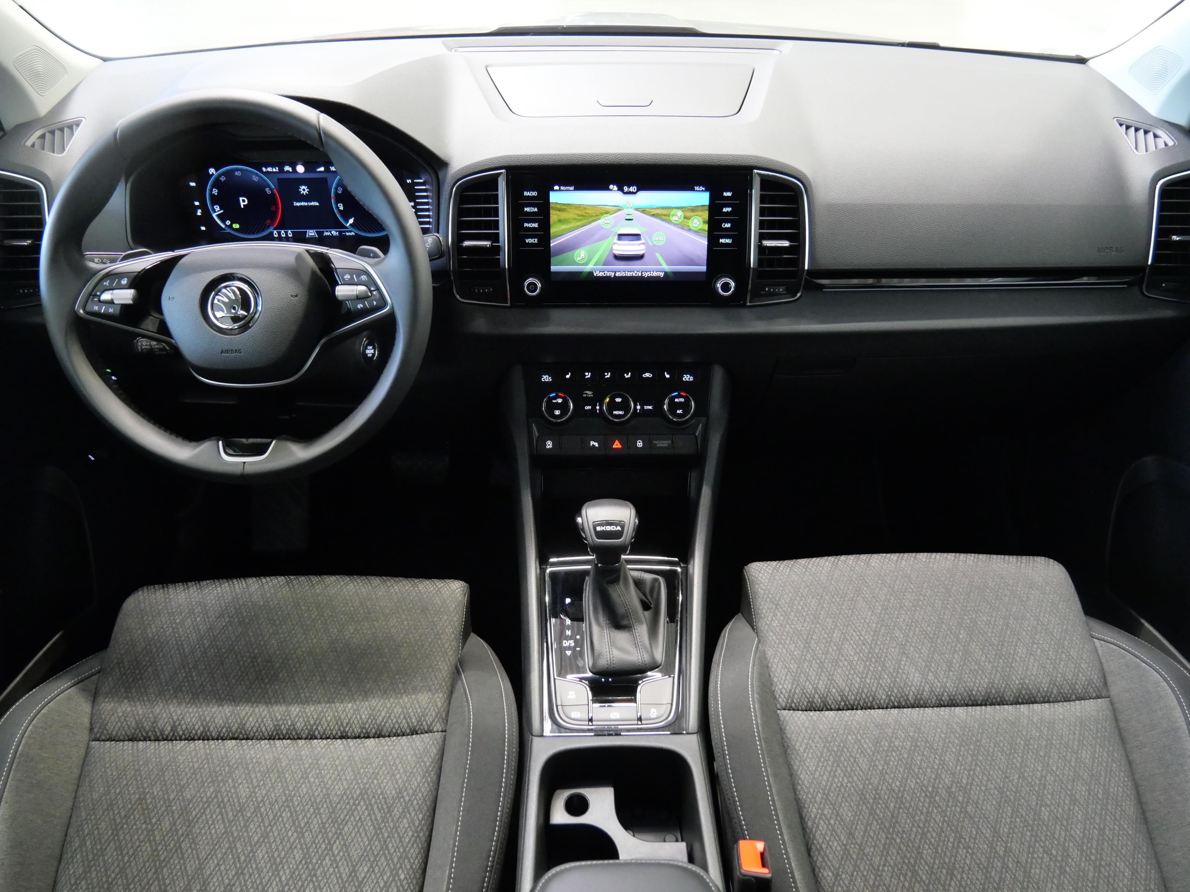 Škoda Karoq, 1.5 TSI 110 kW Top Selection - fotka 5