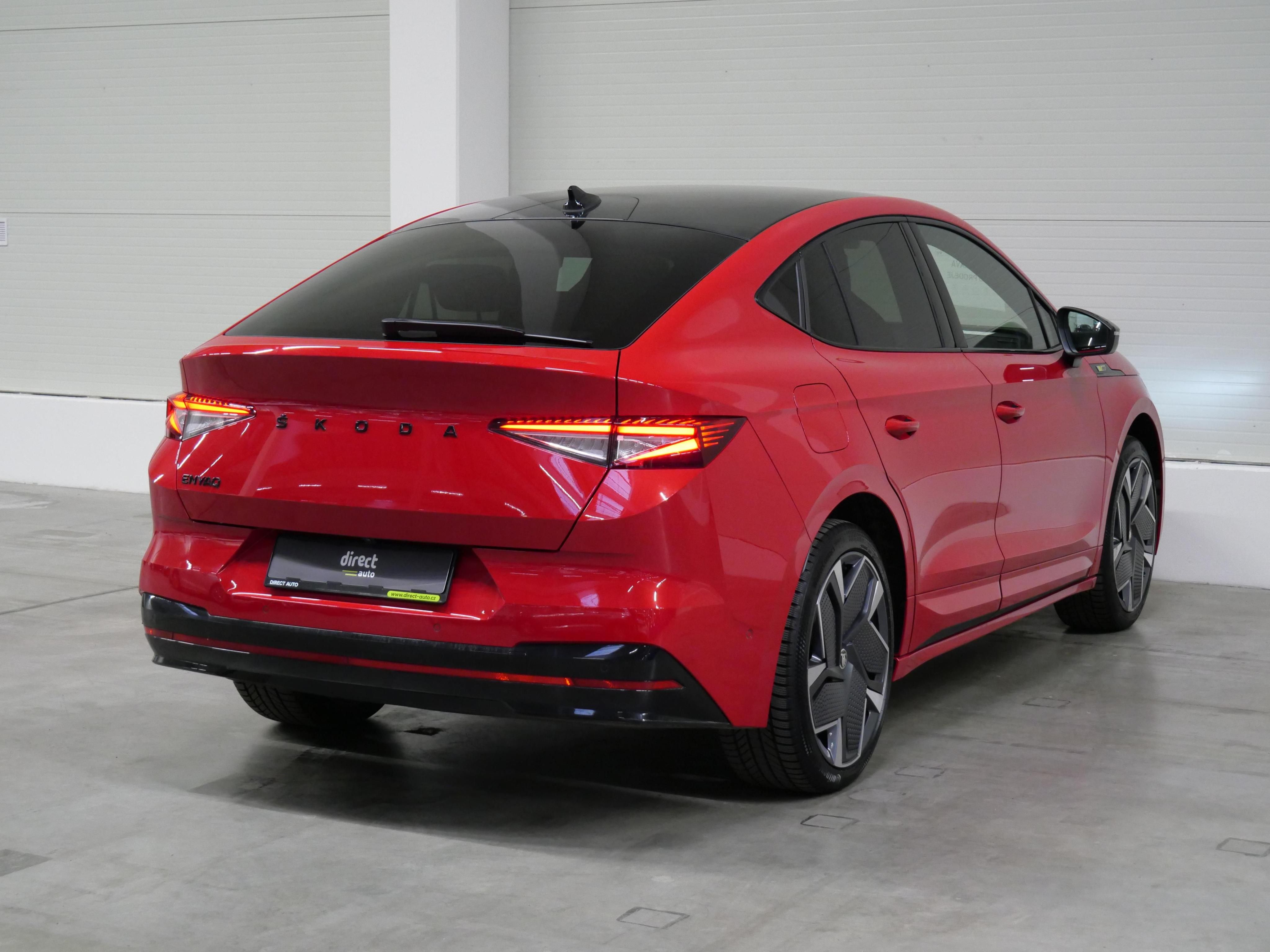 Škoda Enyaq iV, iV RS 220 kW 82 kWh - fotka 2