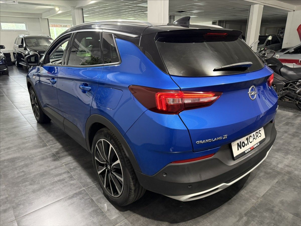 Opel Grandland X, 1,6   HYBRID 4X4 COSMO KAMERA - fotka 4