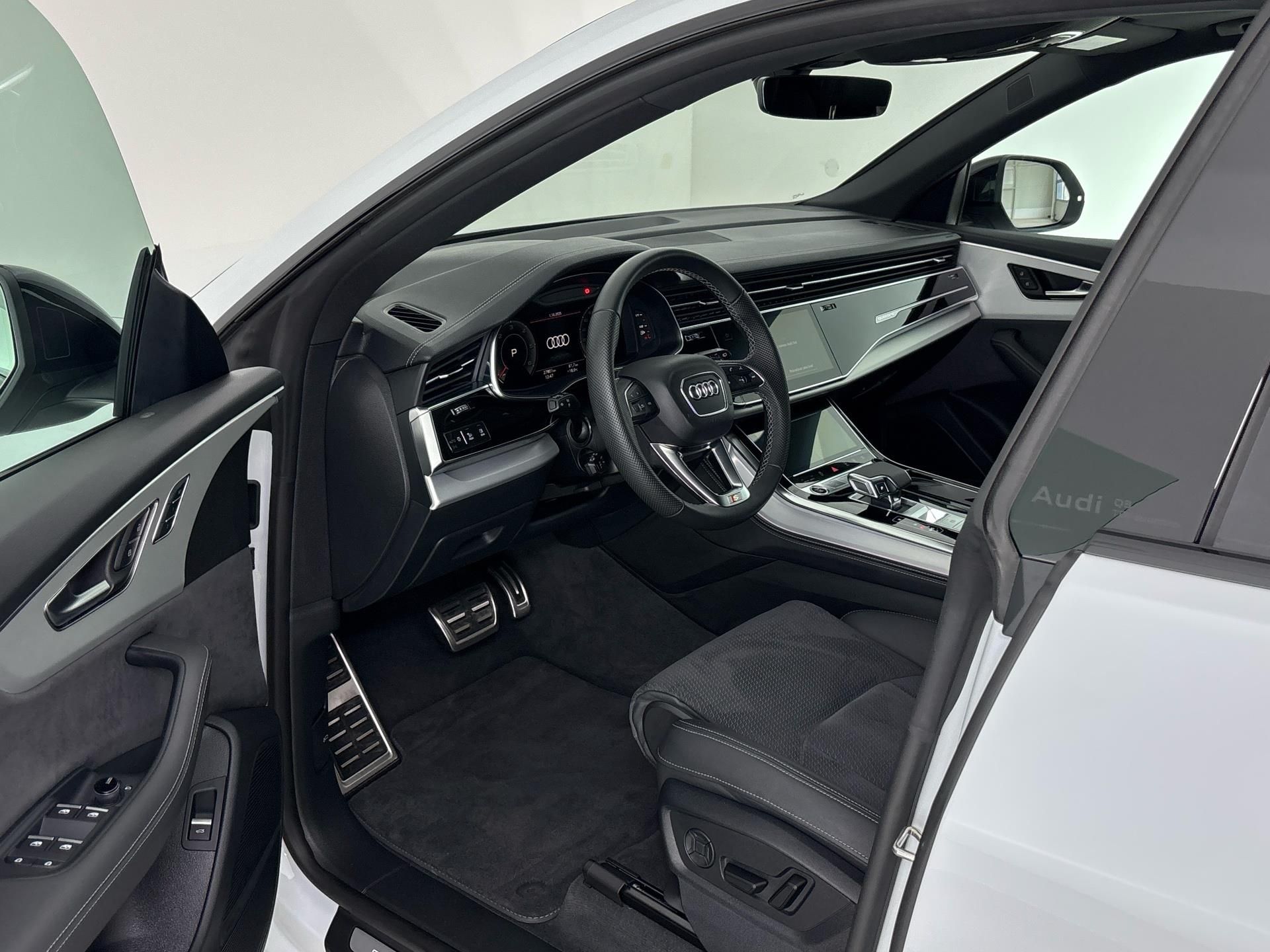 Audi Q8, 3.0 TDI / 210 kW S-line - fotka 6
