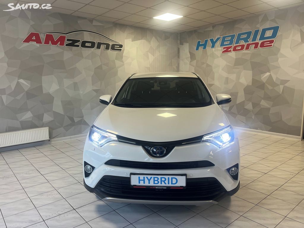 Toyota Rav4, fotka 3