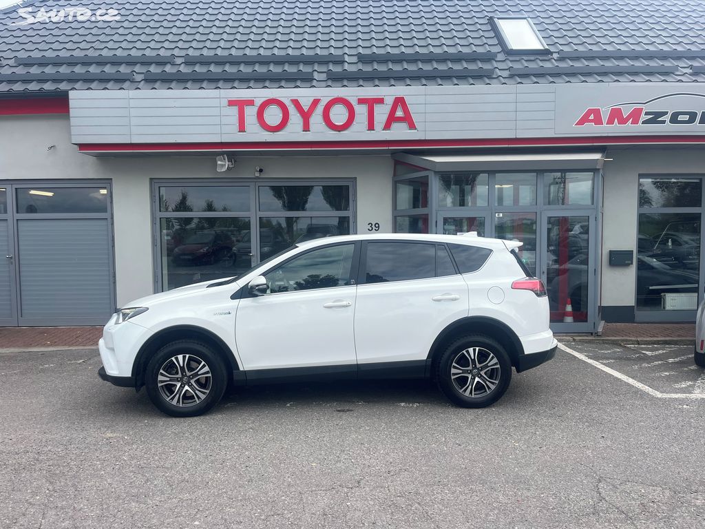 Toyota Rav4, fotka 2