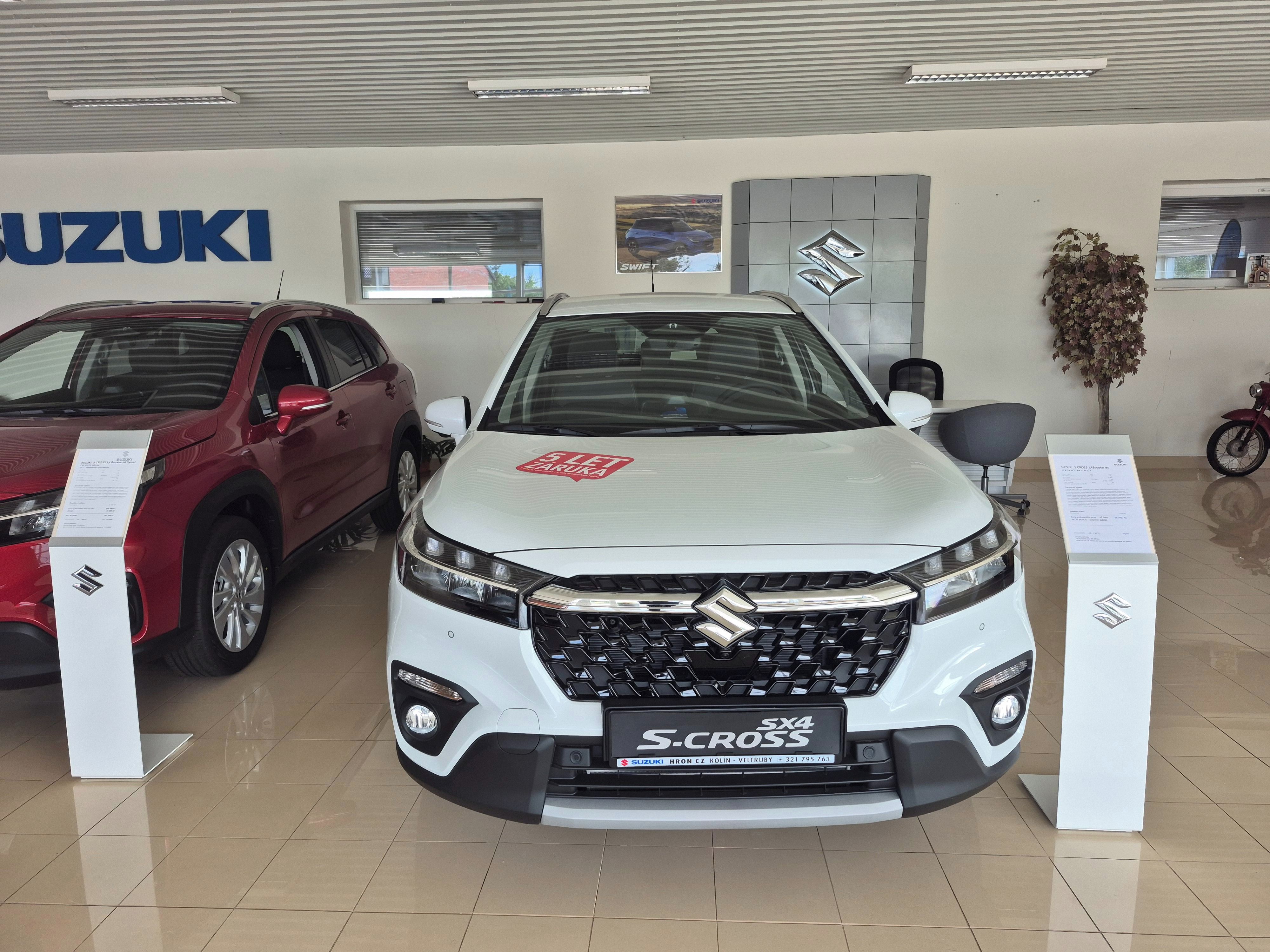 Suzuki S-Cross, 1,4 Elegance 4x4 - fotka 4