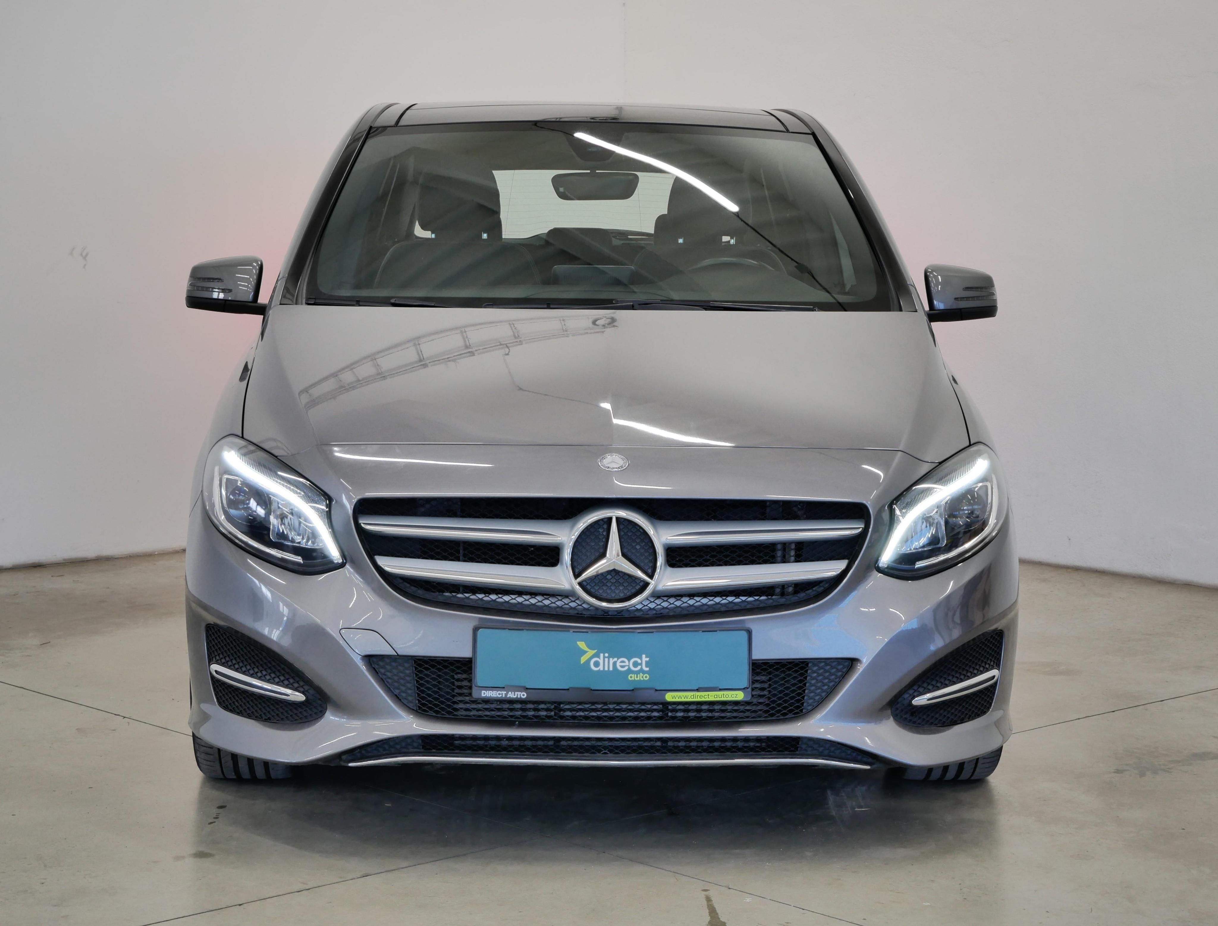 Mercedes-Benz Třídy B, 180d 80 kW Urban - fotka 4
