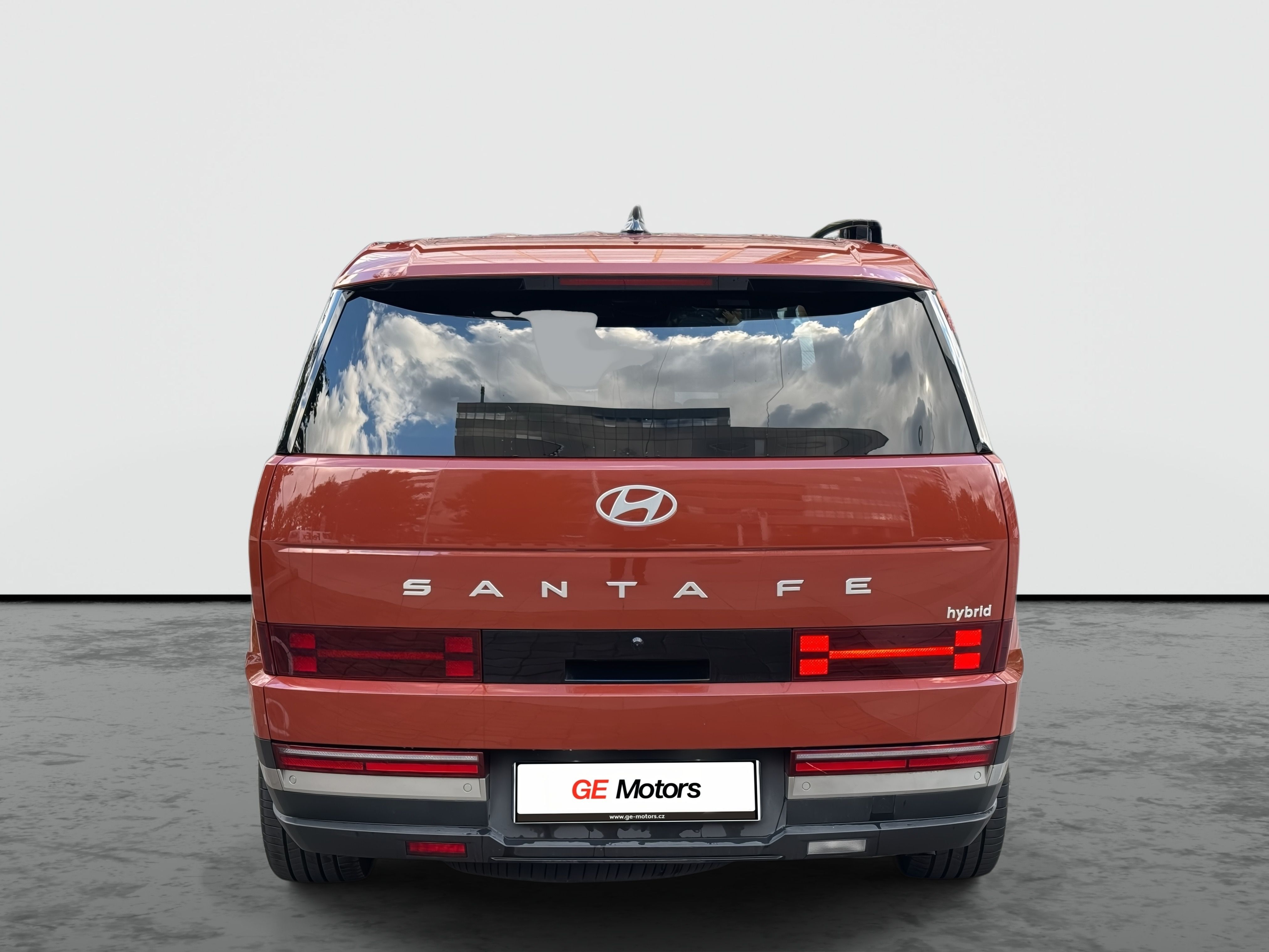 Hyundai Santa Fe, STYLE 1,6 TGDI HEV 7m 4x4 ČR - fotka 6