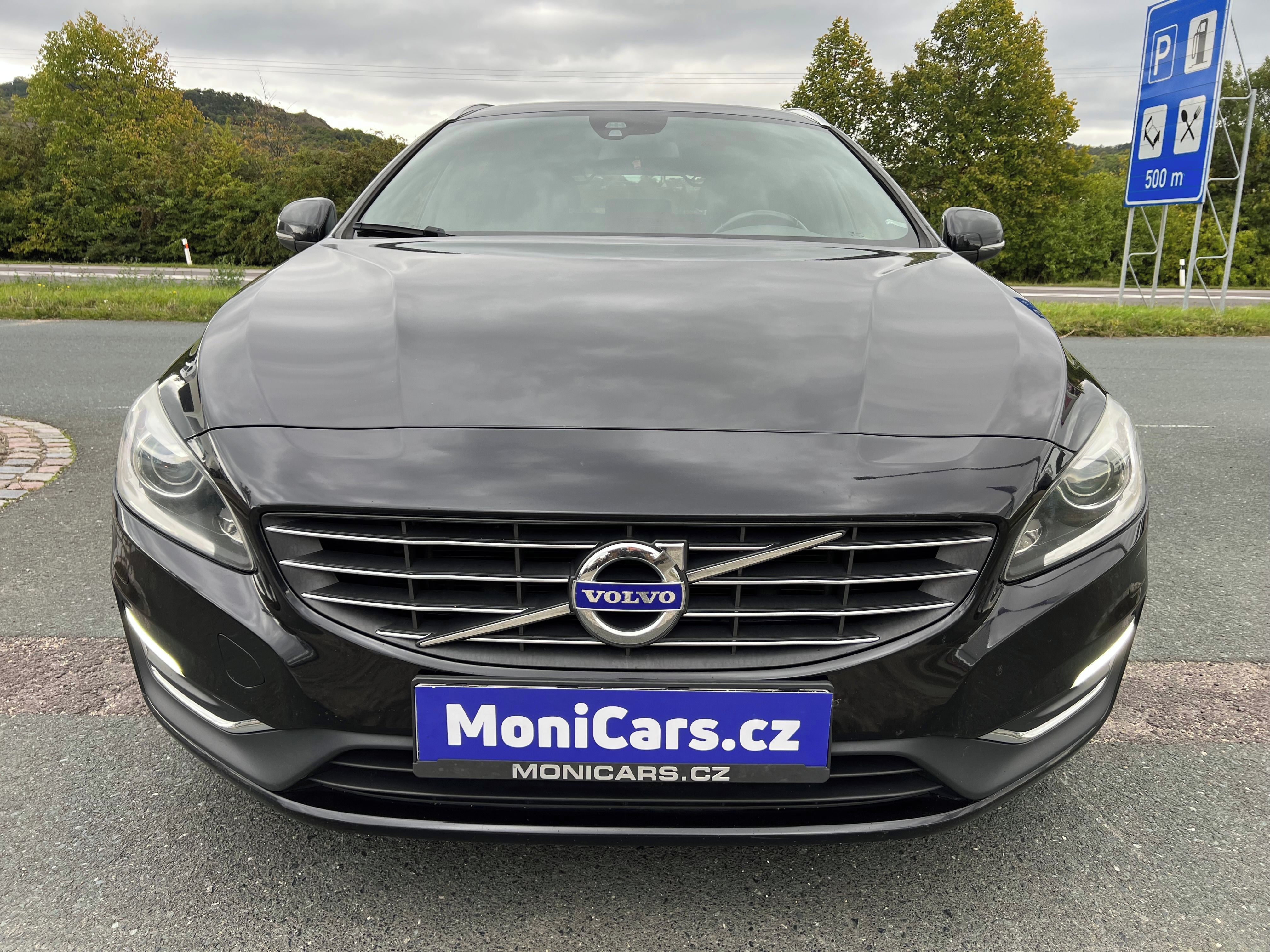 Volvo V60, 2.0 D4 133kW OCEAN RACE - fotka 2