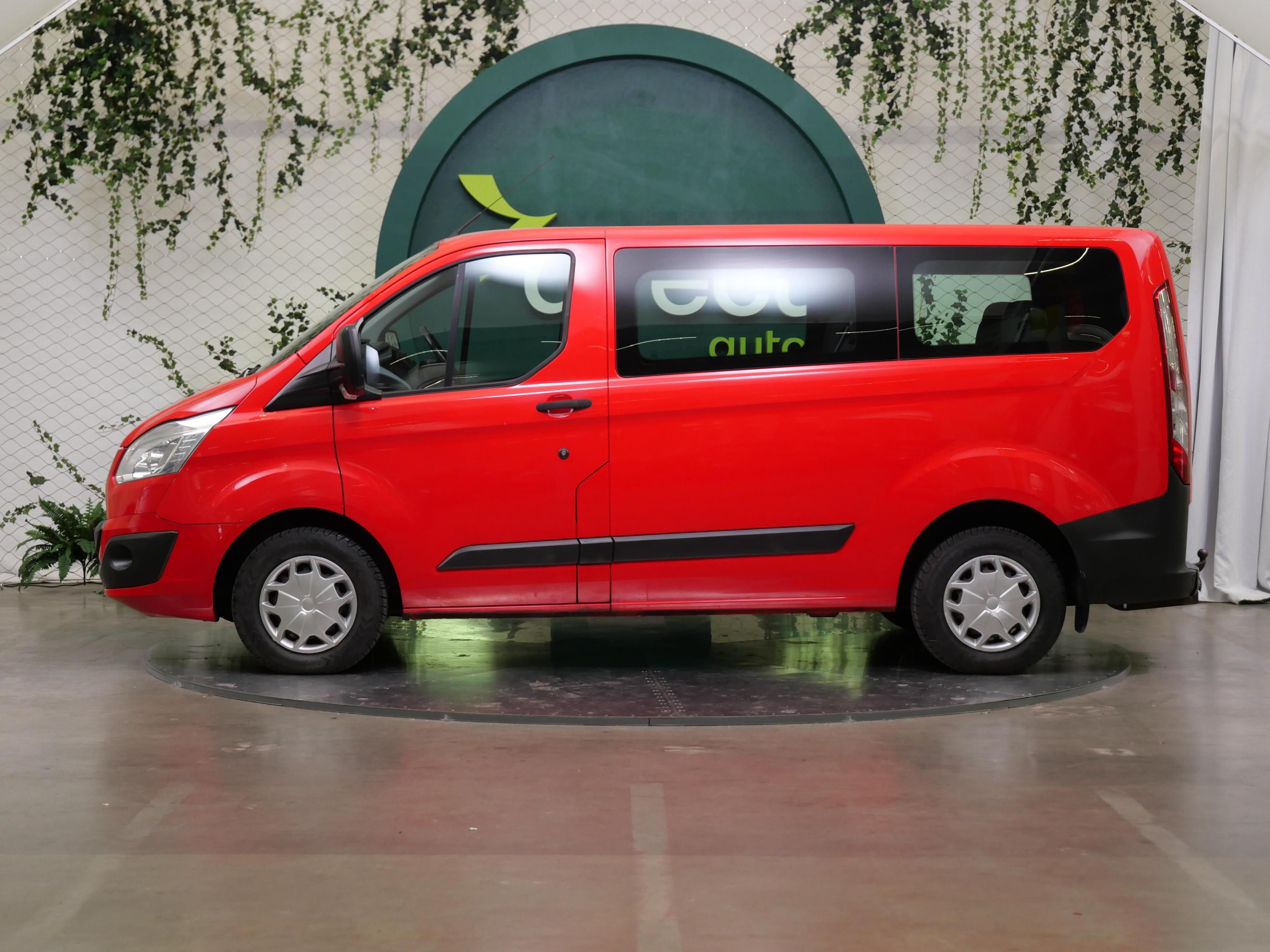 Ford Transit Custom, 2.0 TDCI 77 kW - fotka 3