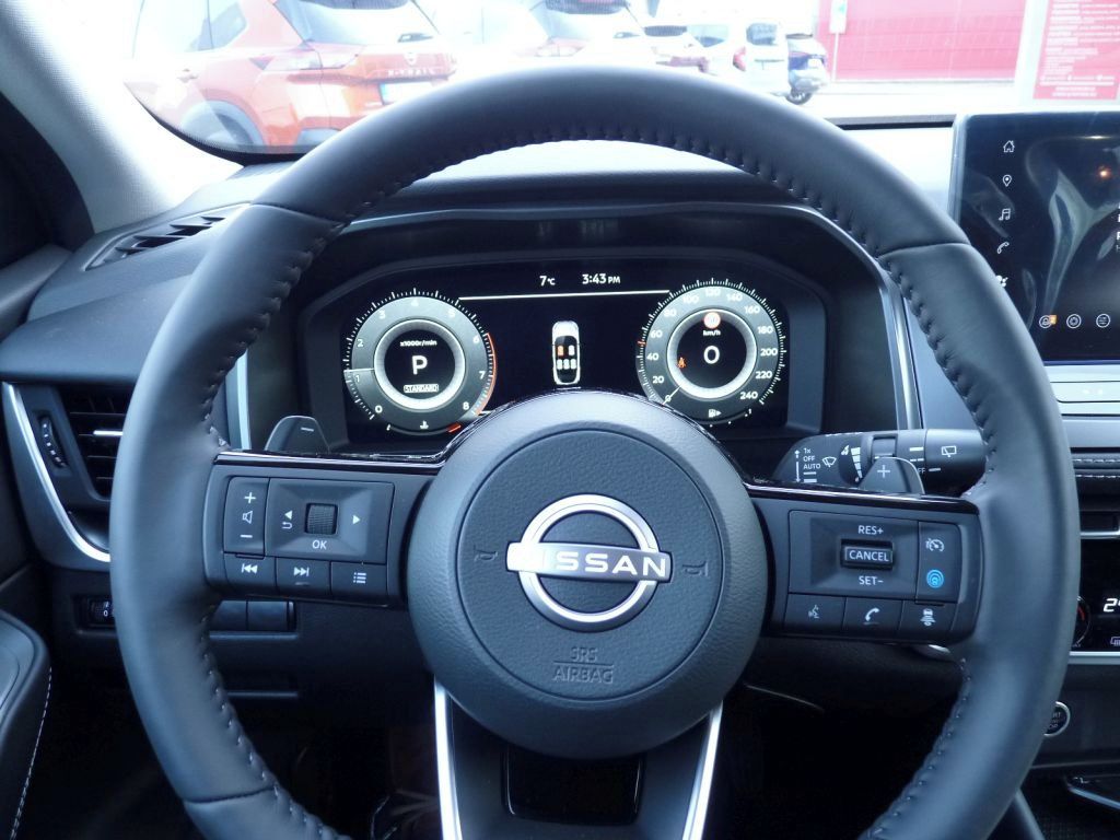Nissan Qashqai, 1.3DIG-T 158PS AT N-Connecta - fotka 5
