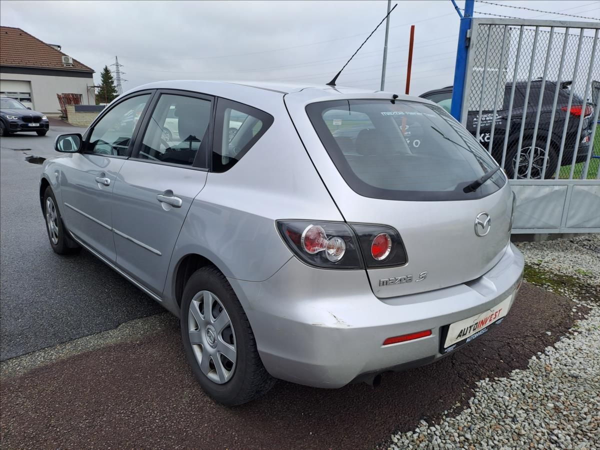 Mazda 3, 1,4 i - fotka 4