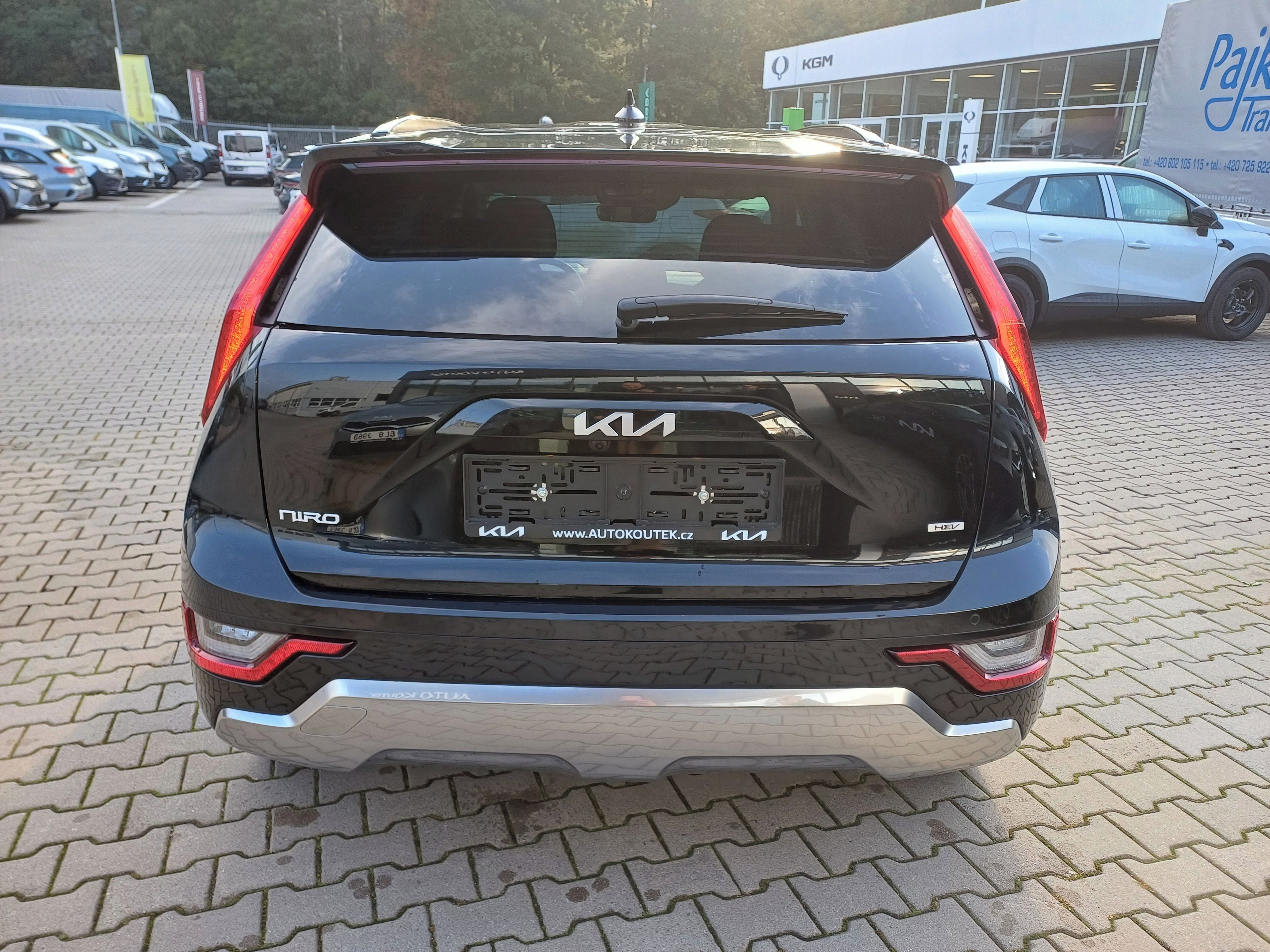 Kia Niro, 1,6 GDI HEV STYLE - fotka 6