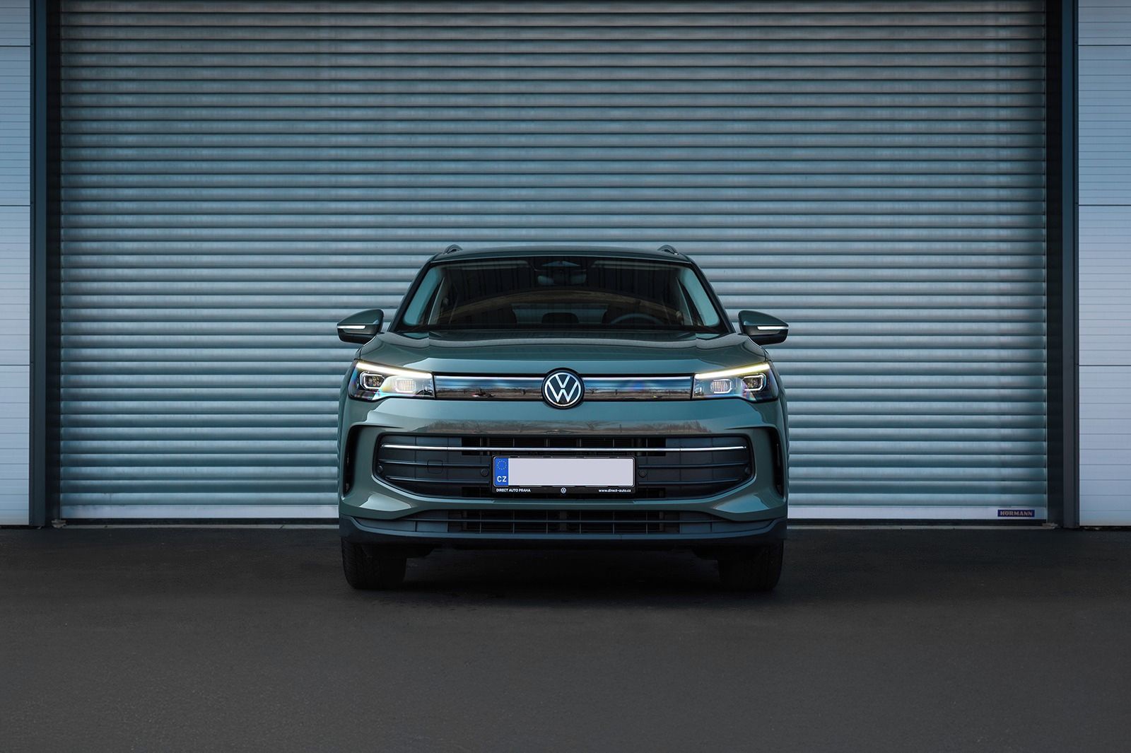 Volkswagen Tiguan, 1,5 eTSI People 5let záruka - fotka 2