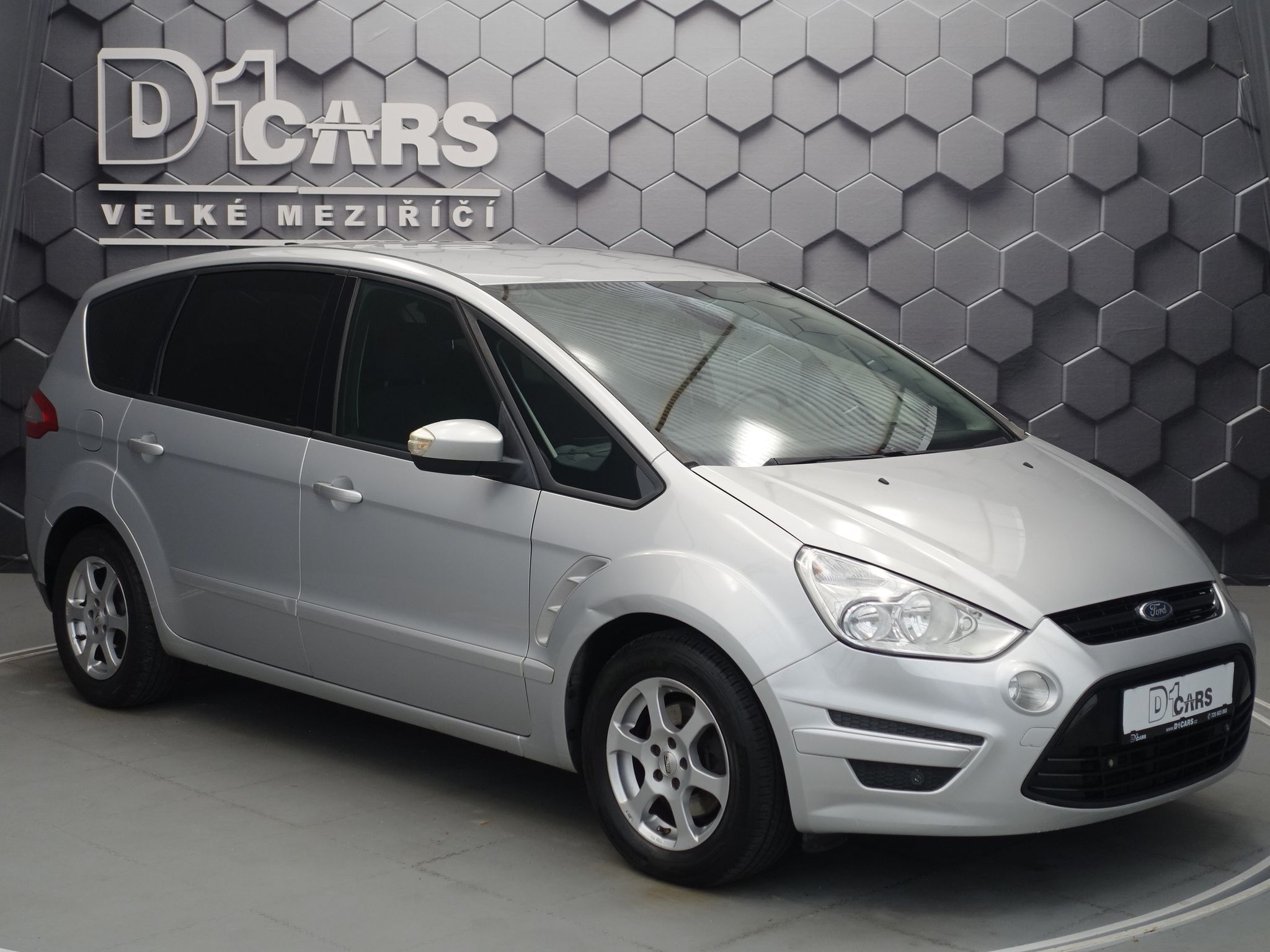 Ford S-MAX, 2.0 TDCi - fotka 5