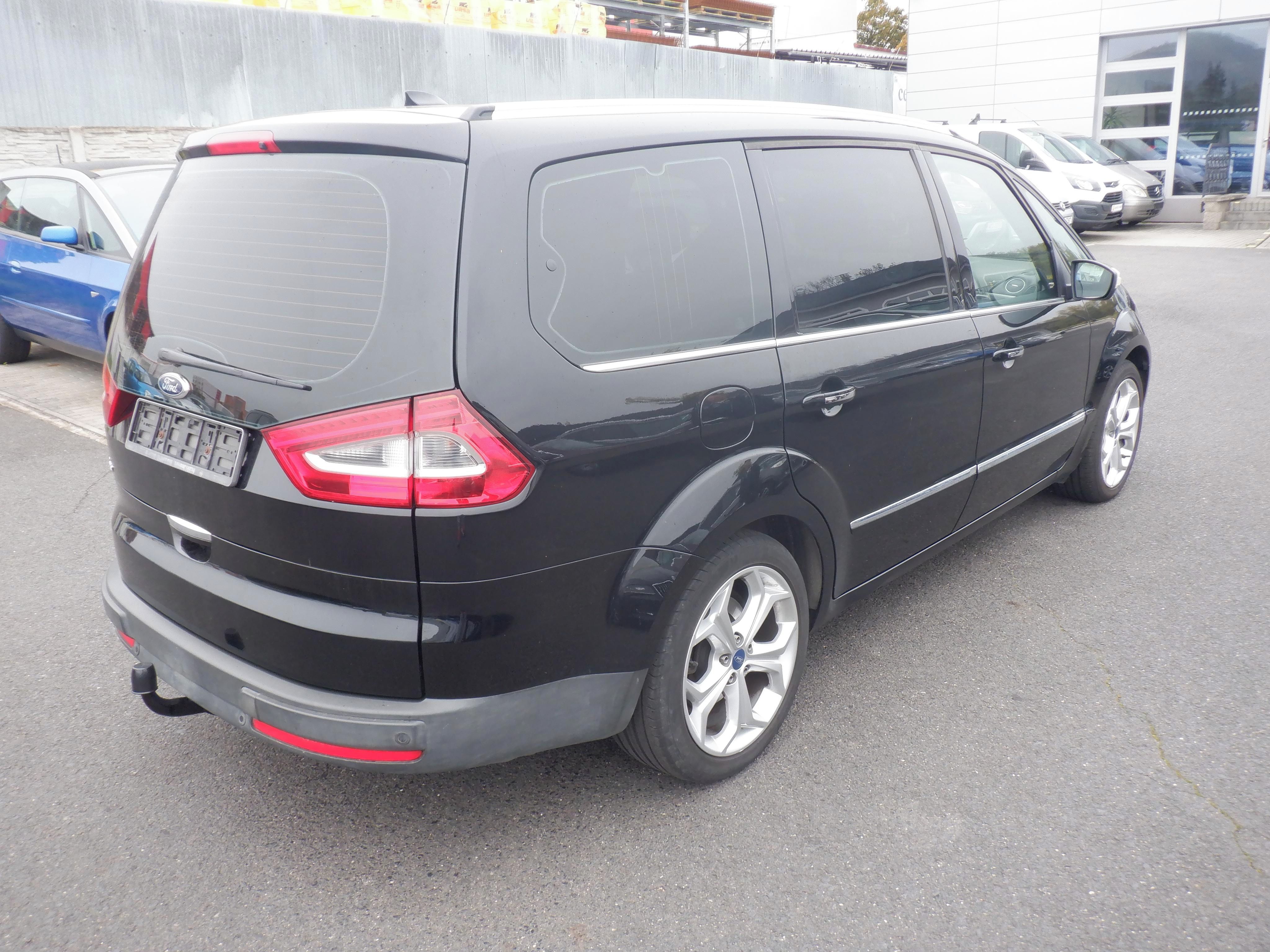 Ford Galaxy, 2.2 TDCi Titanium,1.maj,7-míst - fotka 5