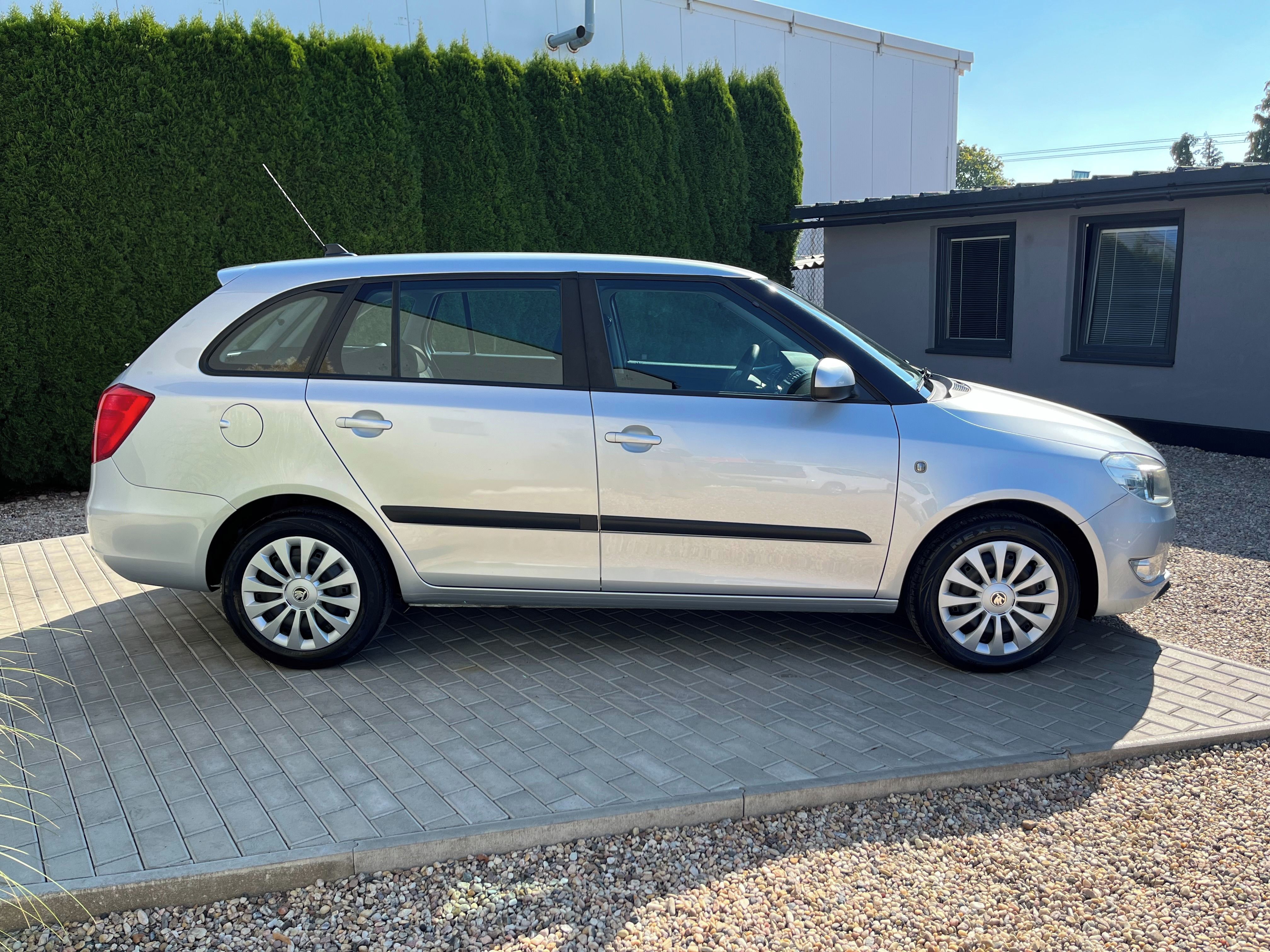 Škoda Fabia, 1.2 TSI 63KW, Servisní kniha - fotka 5