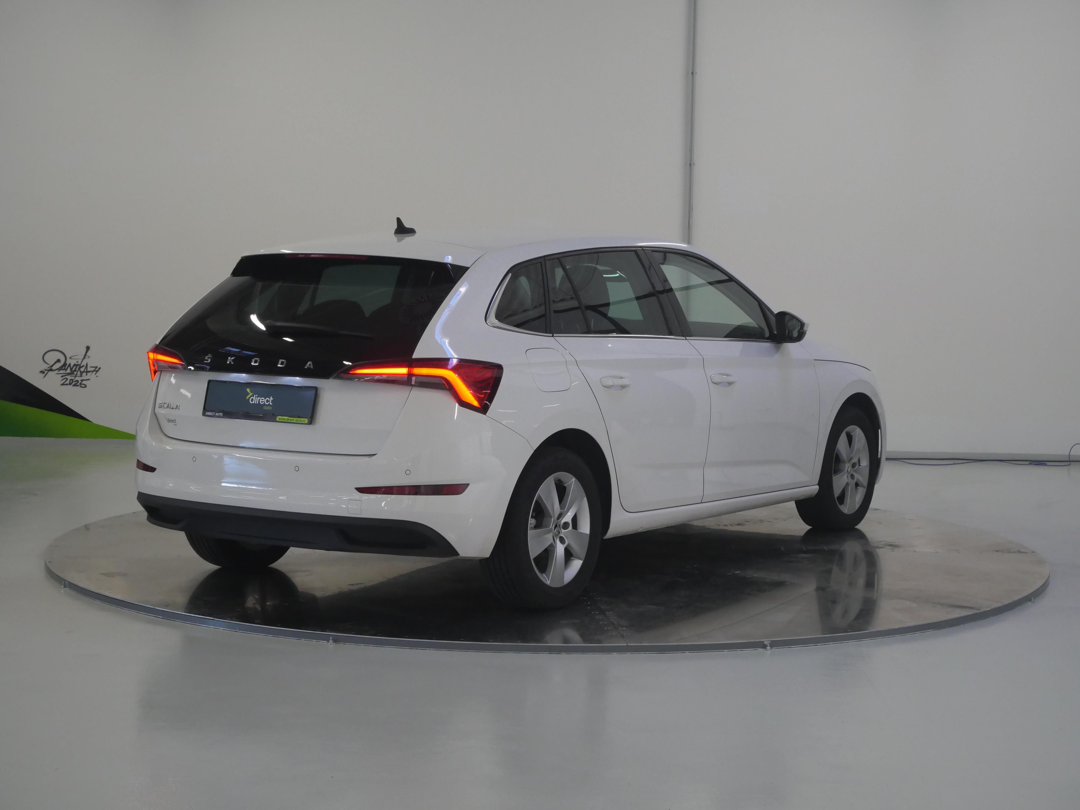 Škoda Scala, 1.6 TDI 85 kW Style - fotka 2