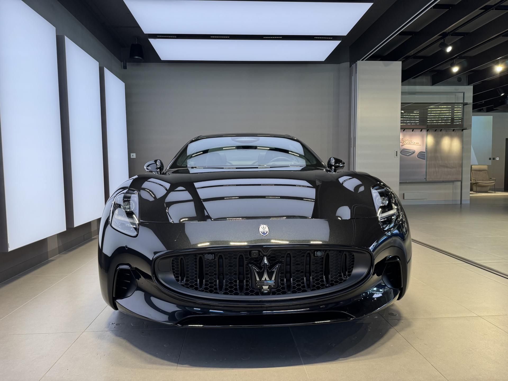 Maserati GranTurismo, Folgore - fotka 2