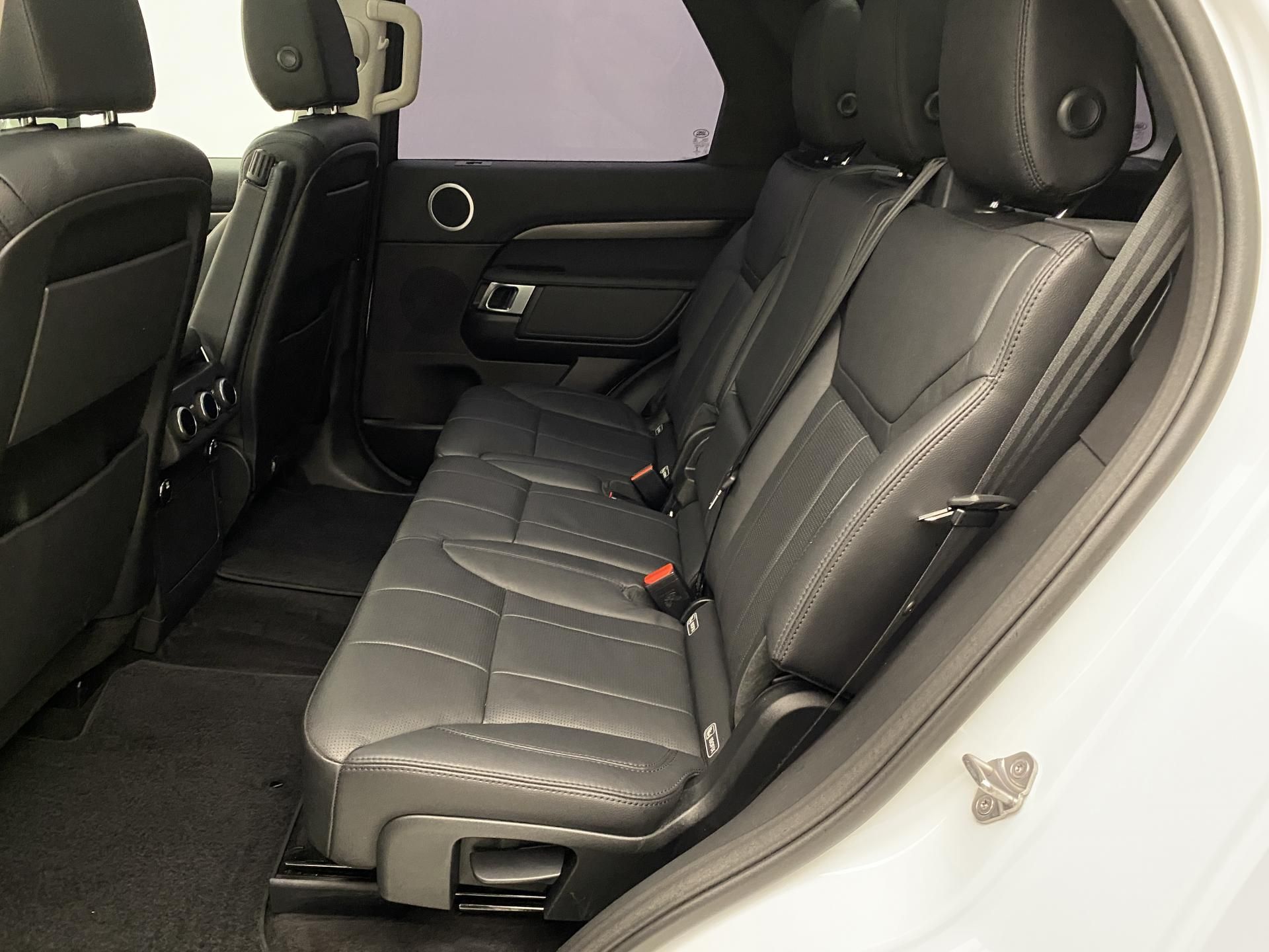 Land Rover Discovery, TD6 HSE AWD AUT CZ - fotka 5