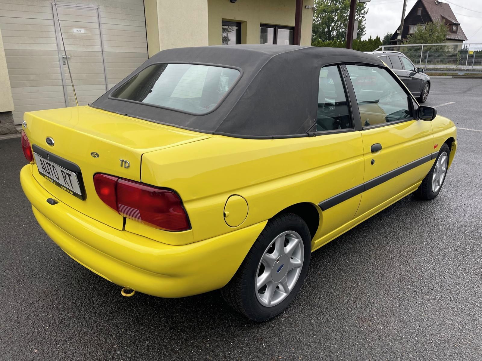 Ford Escort, Cabrio, 1.8 TD, 66 kw - fotka 5