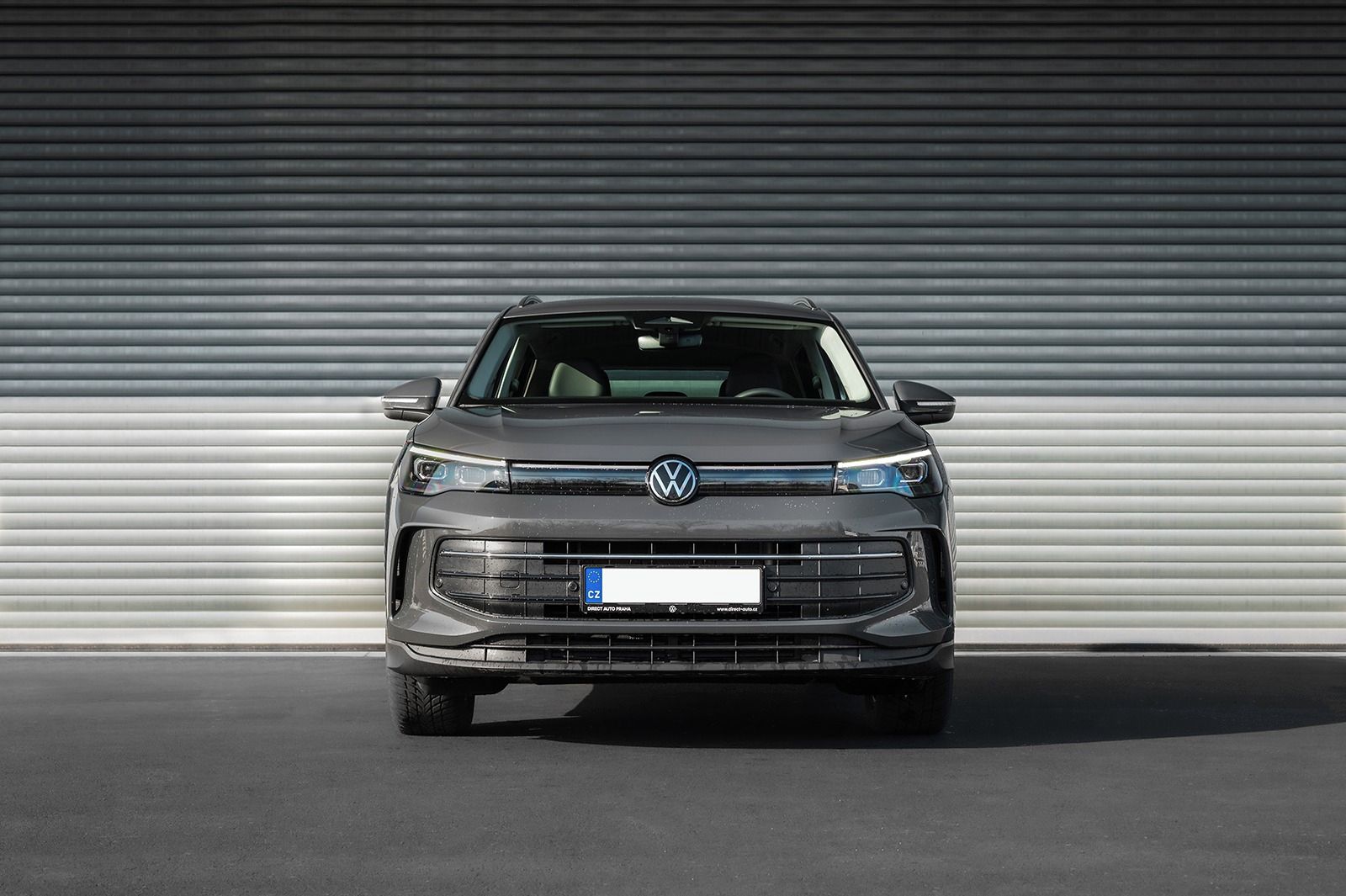 Volkswagen Tiguan, 1,5 eTSI People 5let záruka - fotka 2