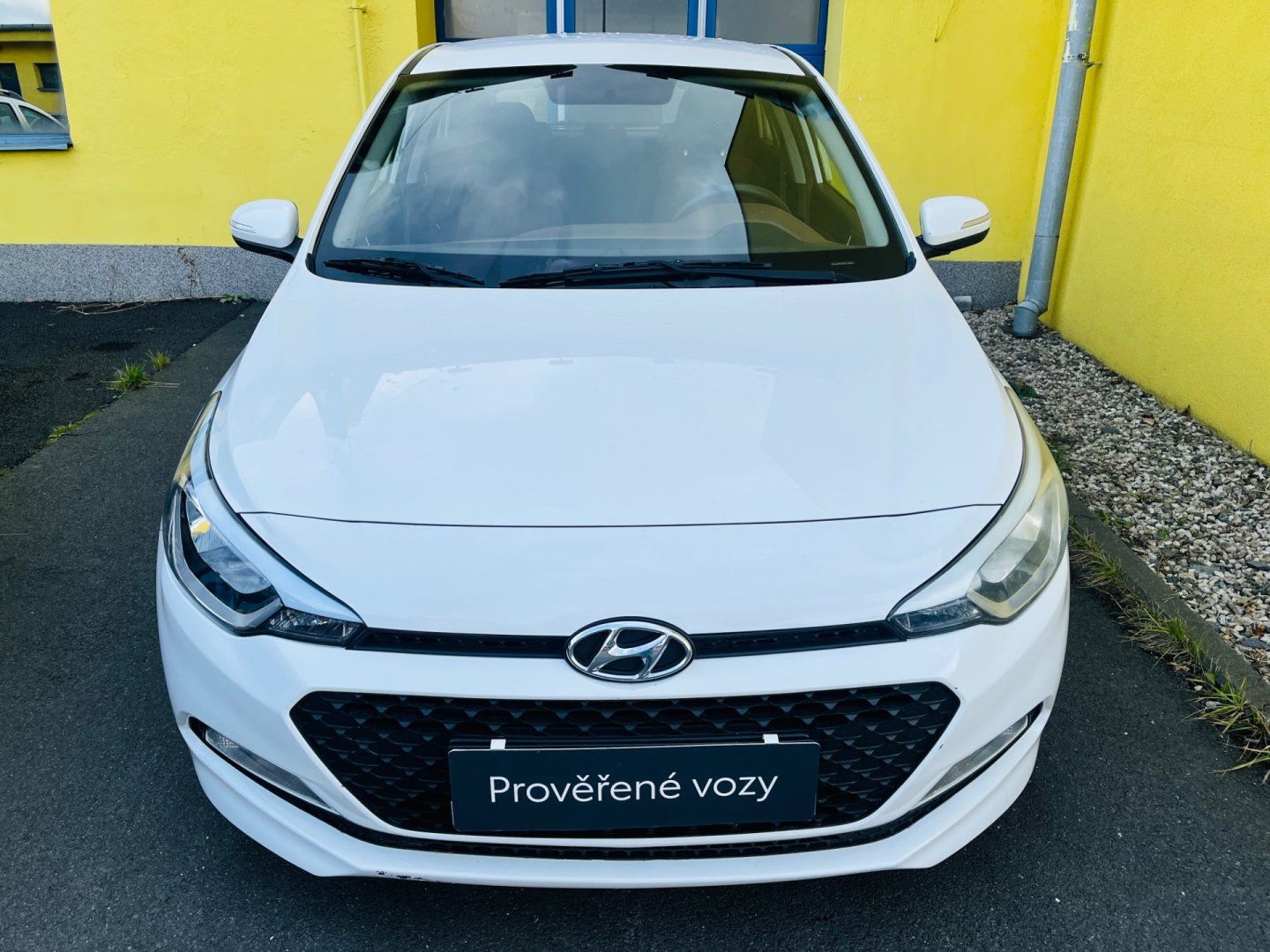 Hyundai i20, 1.2 i BENZÍN KLIMA - fotka 2
