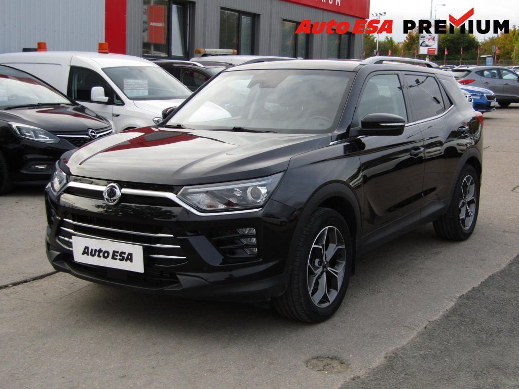 SsangYong Korando, 1.5T-GDi,1.maj,ČR,TZ - fotka 3