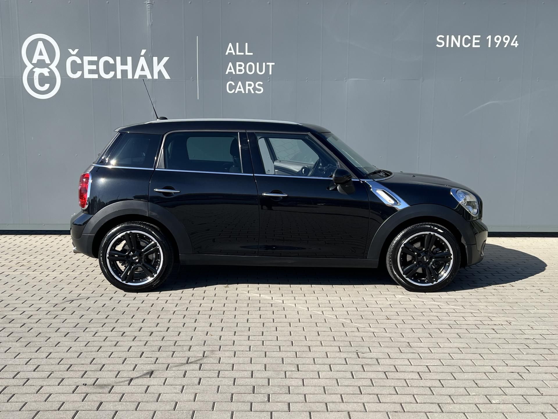 Mini Countryman, 2.0D*82kW*Automat* - fotka 4