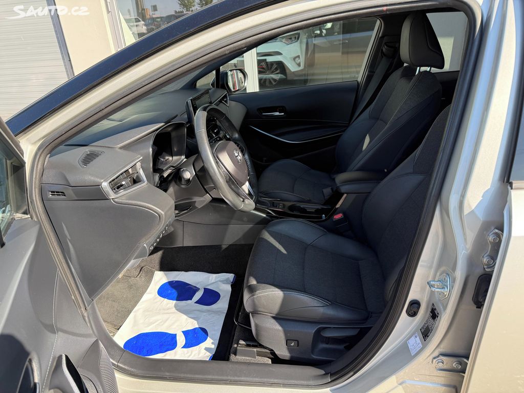 Toyota Corolla, fotka 13