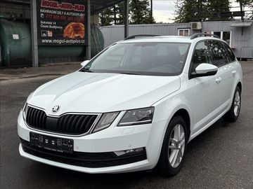 1,6 TDi 85kW DSG,Led,Navi,PDC