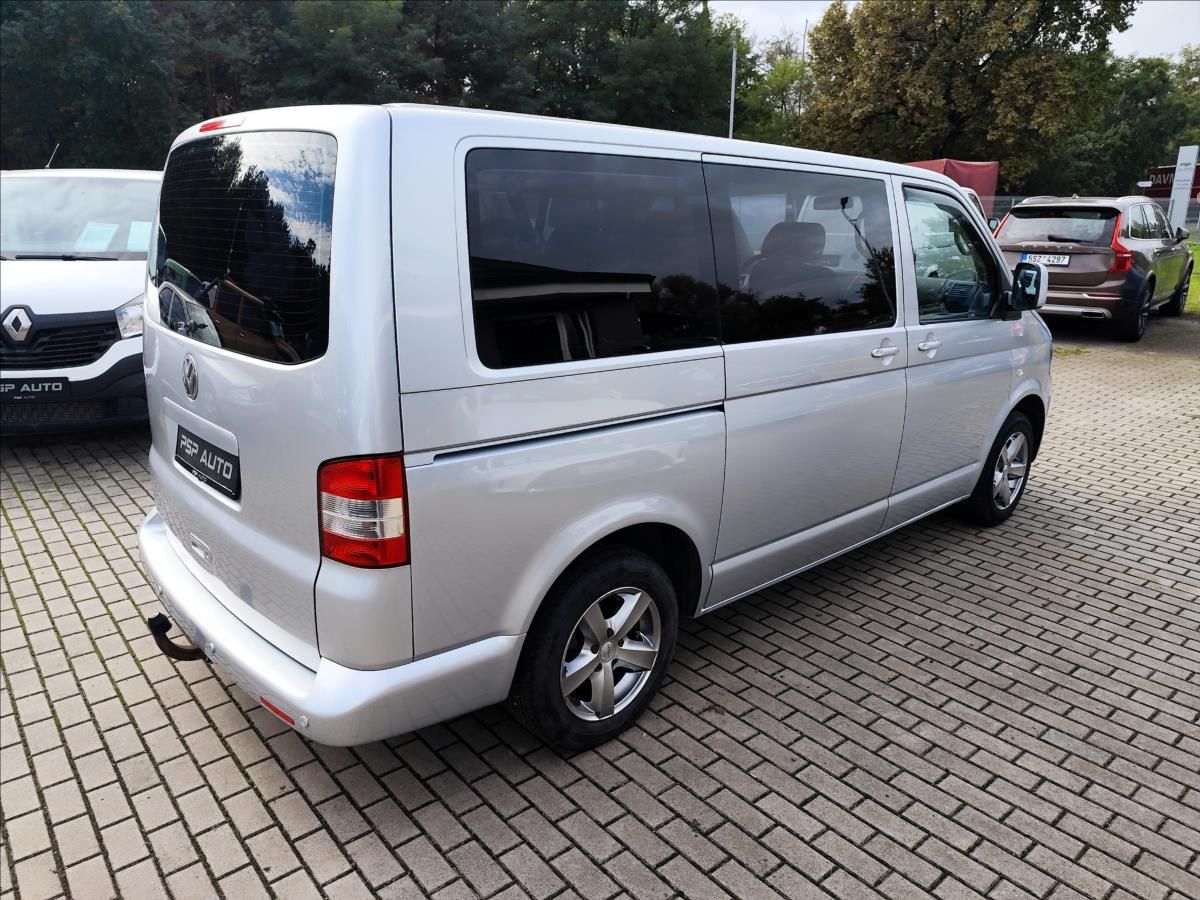 Volkswagen Caravelle, 2,5TDI 96KW FACE 8MÍST ALU KLI - fotka 2