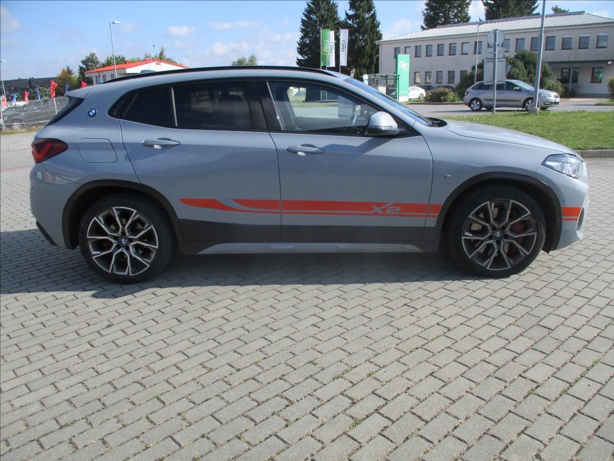BMW X2, 2,0 xDrive20i AT EDICE M MESH - fotka 5