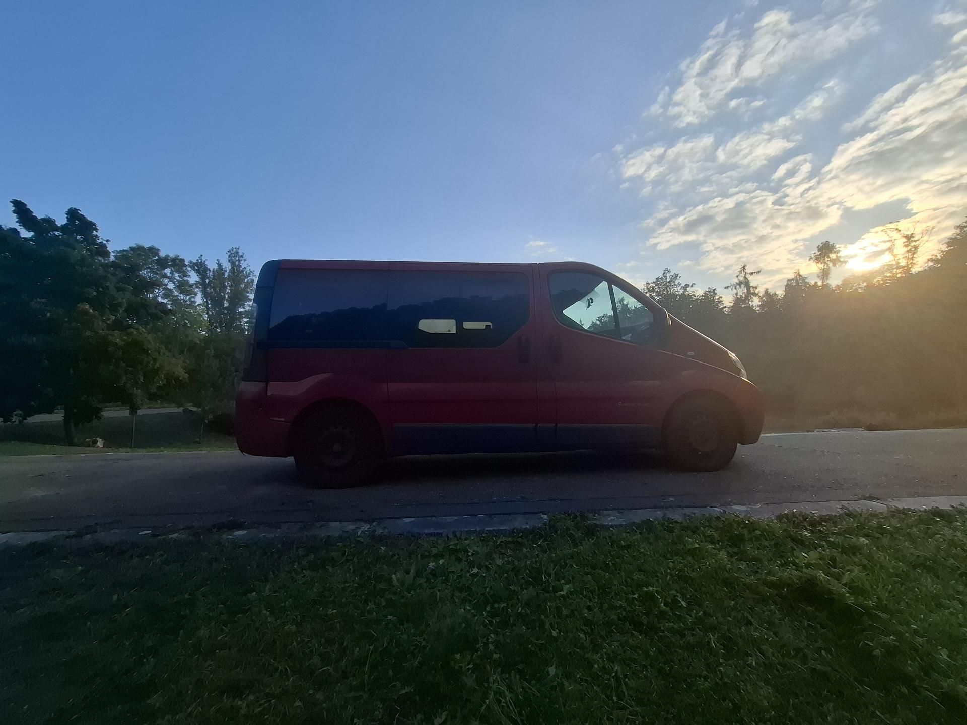 Renault Trafic, Generation 2,5 dci,1 maj. CZ - fotka 5