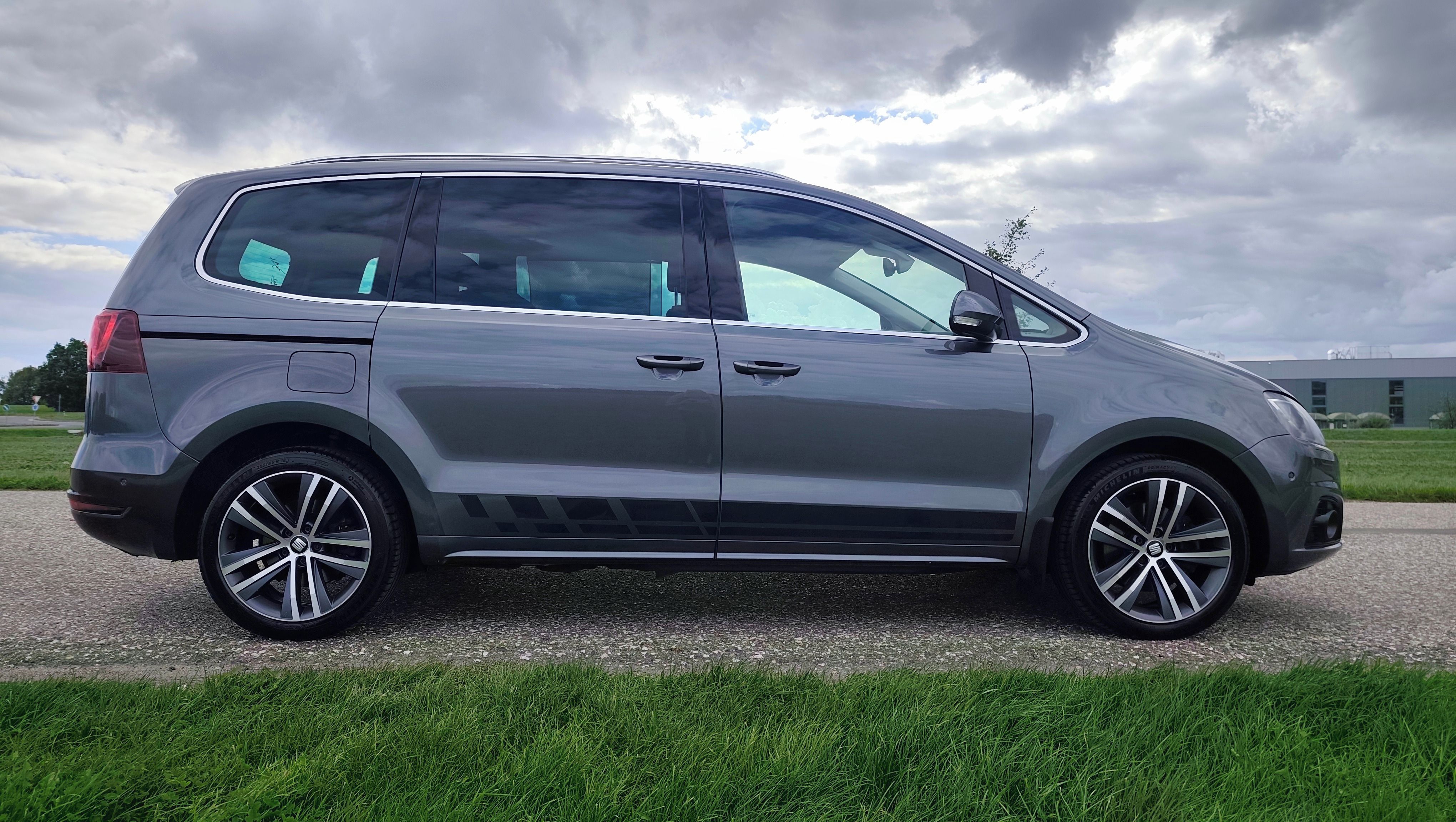 Seat Alhambra, 2.0TDi 135kW FRline 4x4 7MÍST - fotka 4