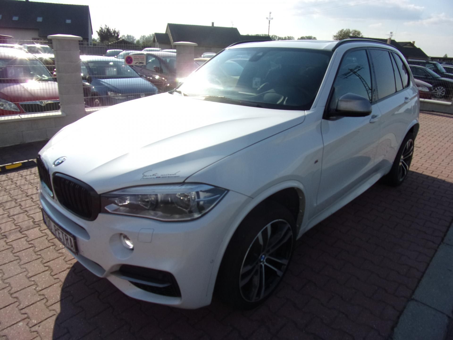 BMW X5, M50D NAVI AUTOKLIMA - fotka 4