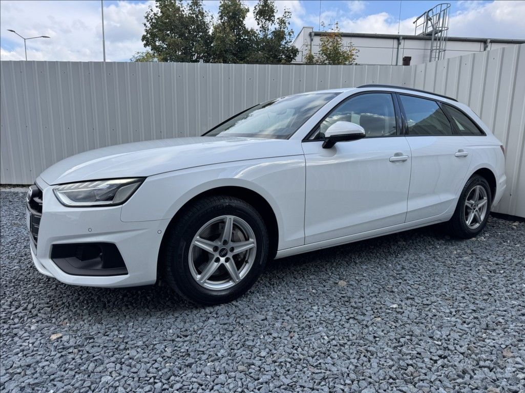 Audi A4, 2,0 40 TDI Quattro ACC DPH ČR - fotka 3