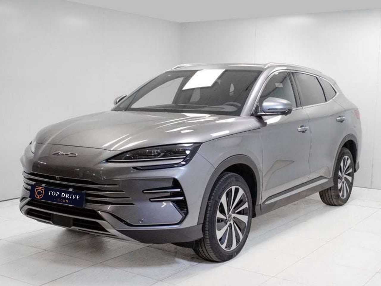 BYD Seal U, DM-i Comfort, nabíjeni grátis!