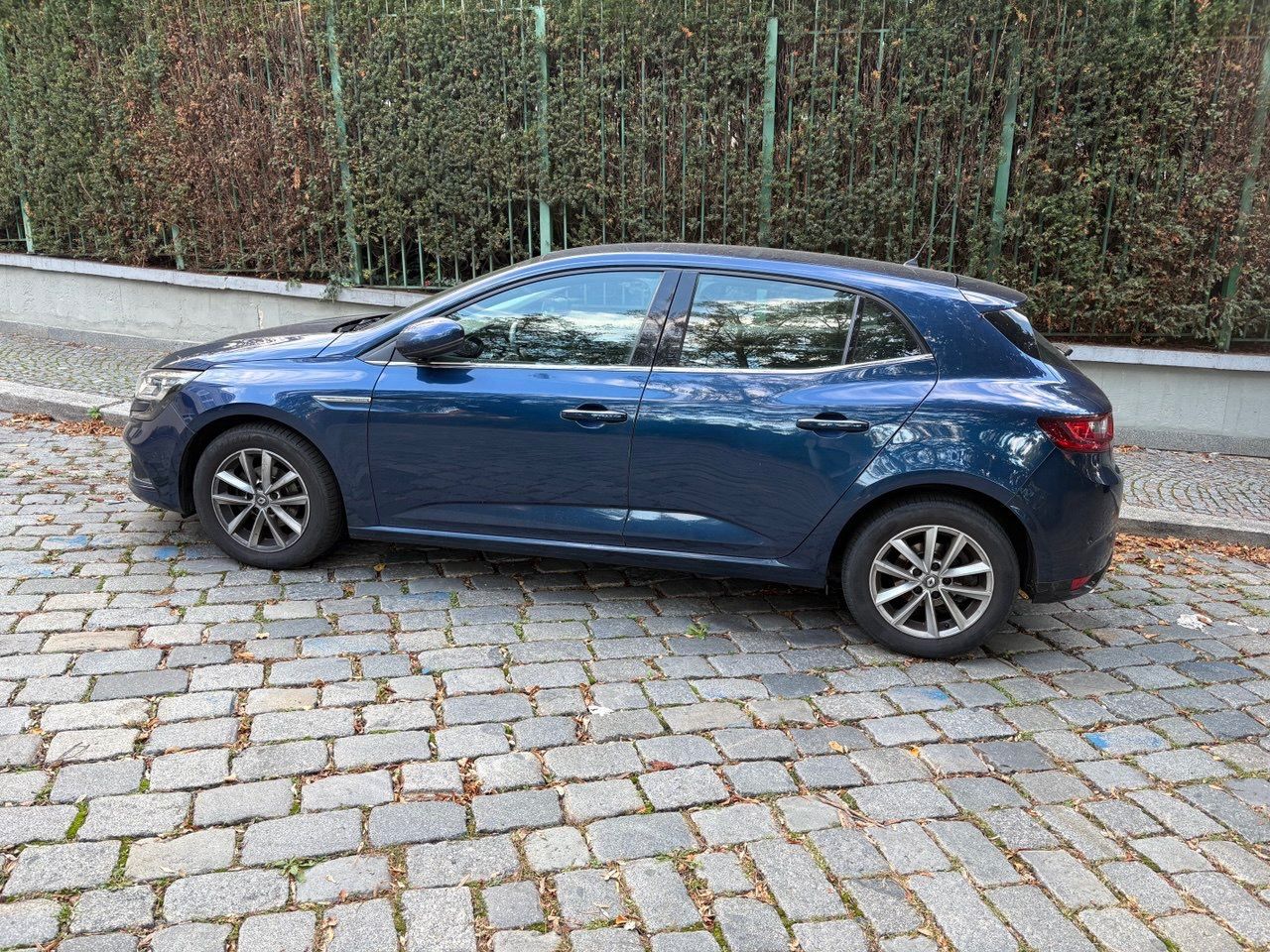 Renault Mégane, 1.2,benzín,manuál,STK do 02/28 - fotka 5