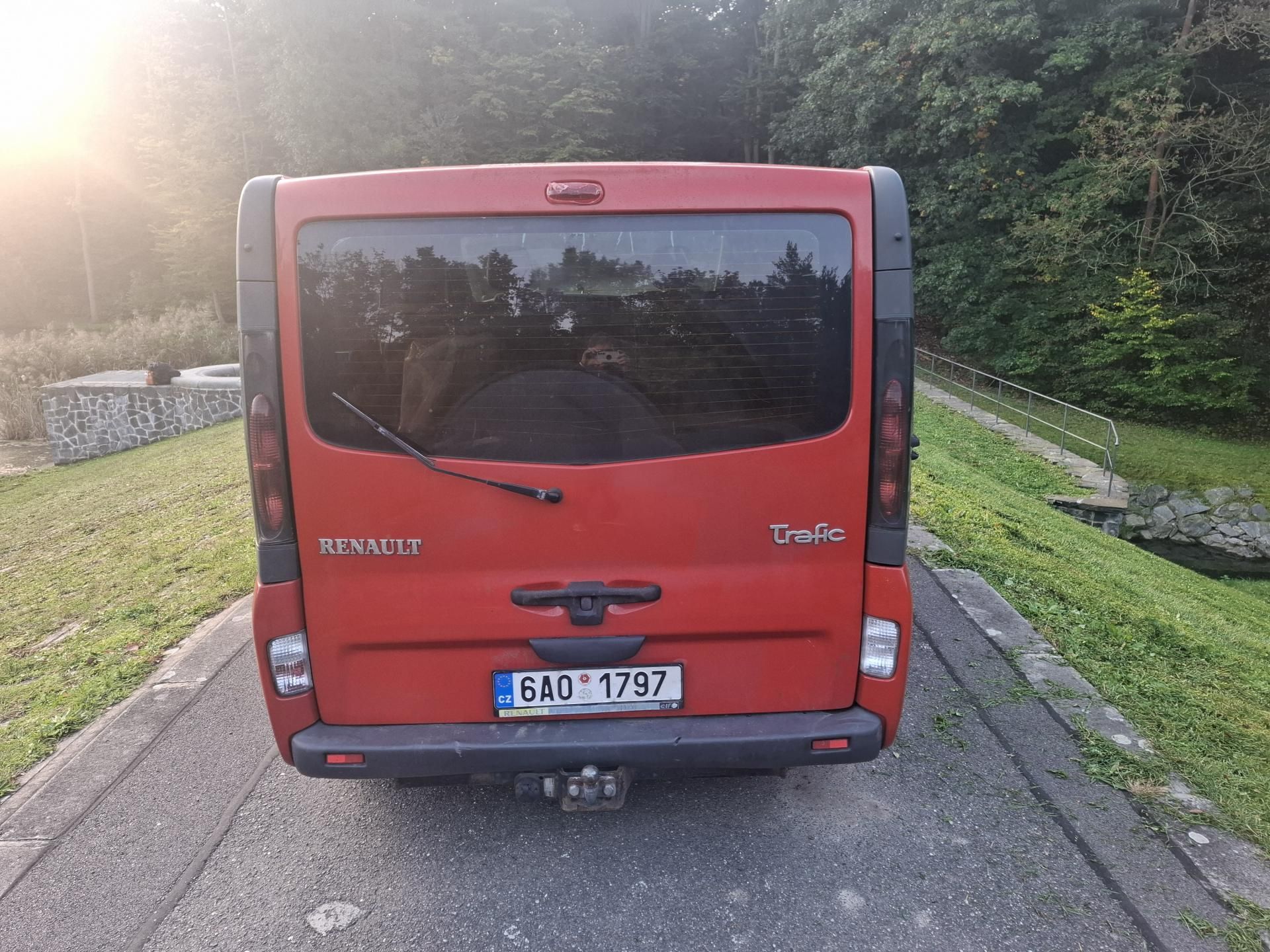 Renault Trafic, Generation 2,5 dci,1 maj. CZ - fotka 3