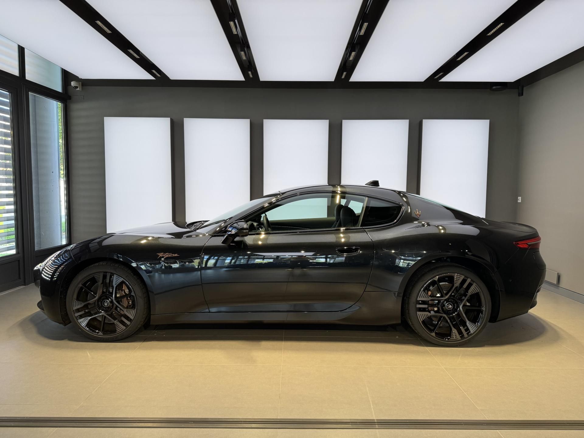 Maserati GranTurismo, Folgore - fotka 4