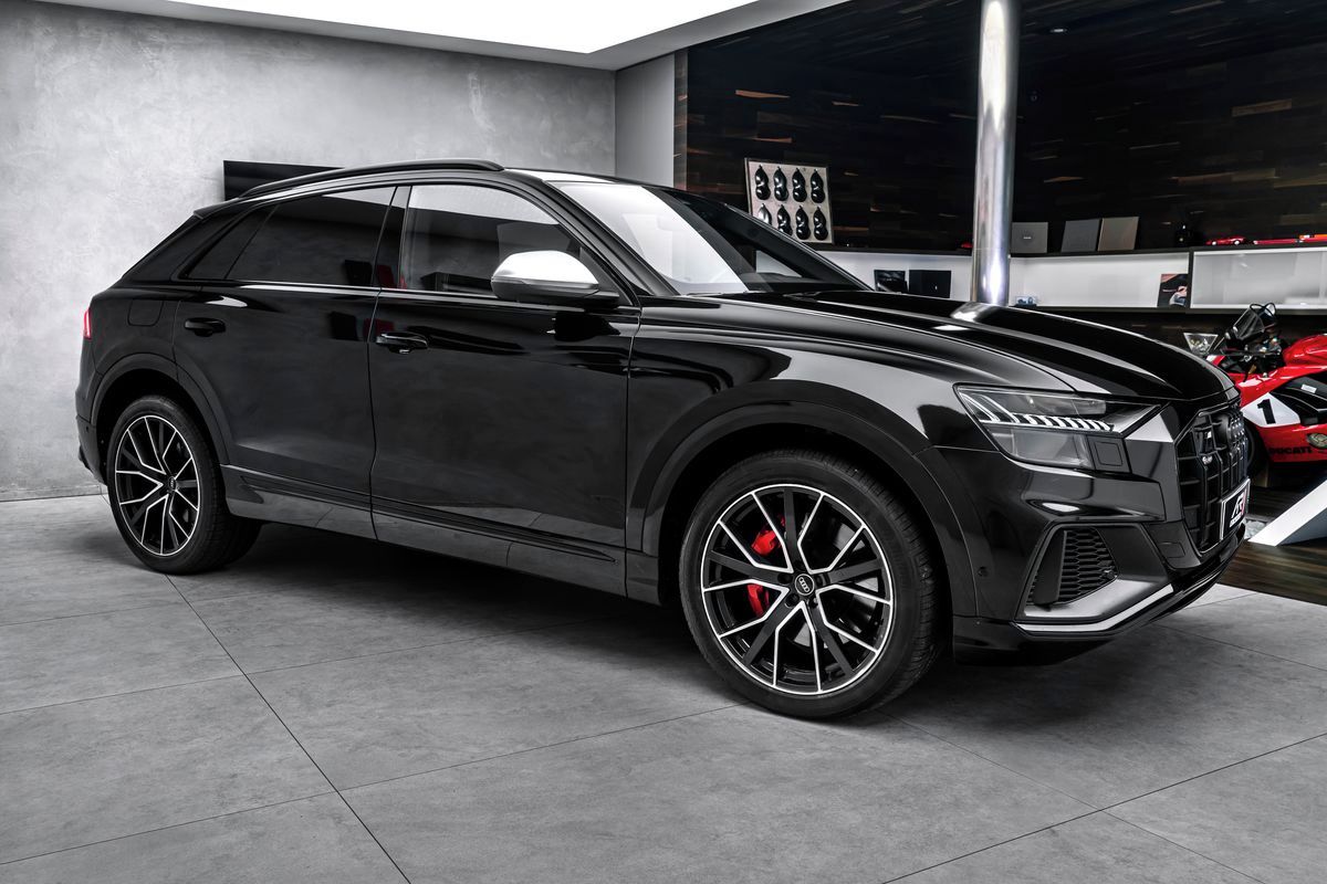 Audi SQ8, Karbon, Valcona, B&O, tažné - fotka 4