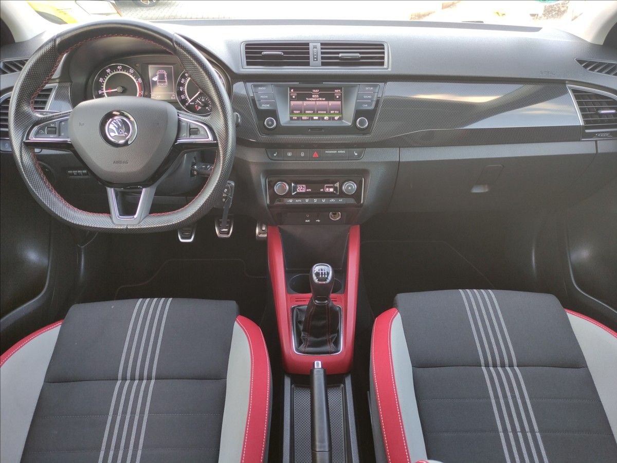 Škoda Fabia, 1,2 TSi Monte Carlo *VYHŘ.SEDA - fotka 6