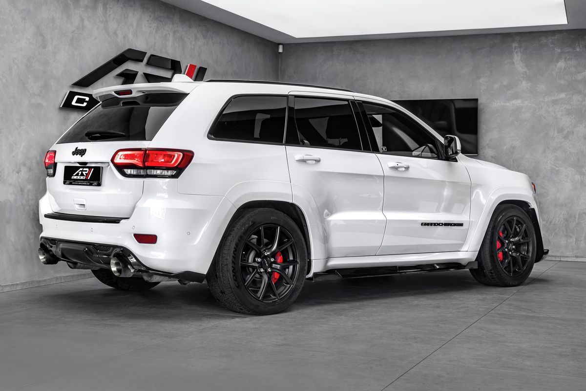 Jeep Grand Cherokee, SRT 8 - fotka 5