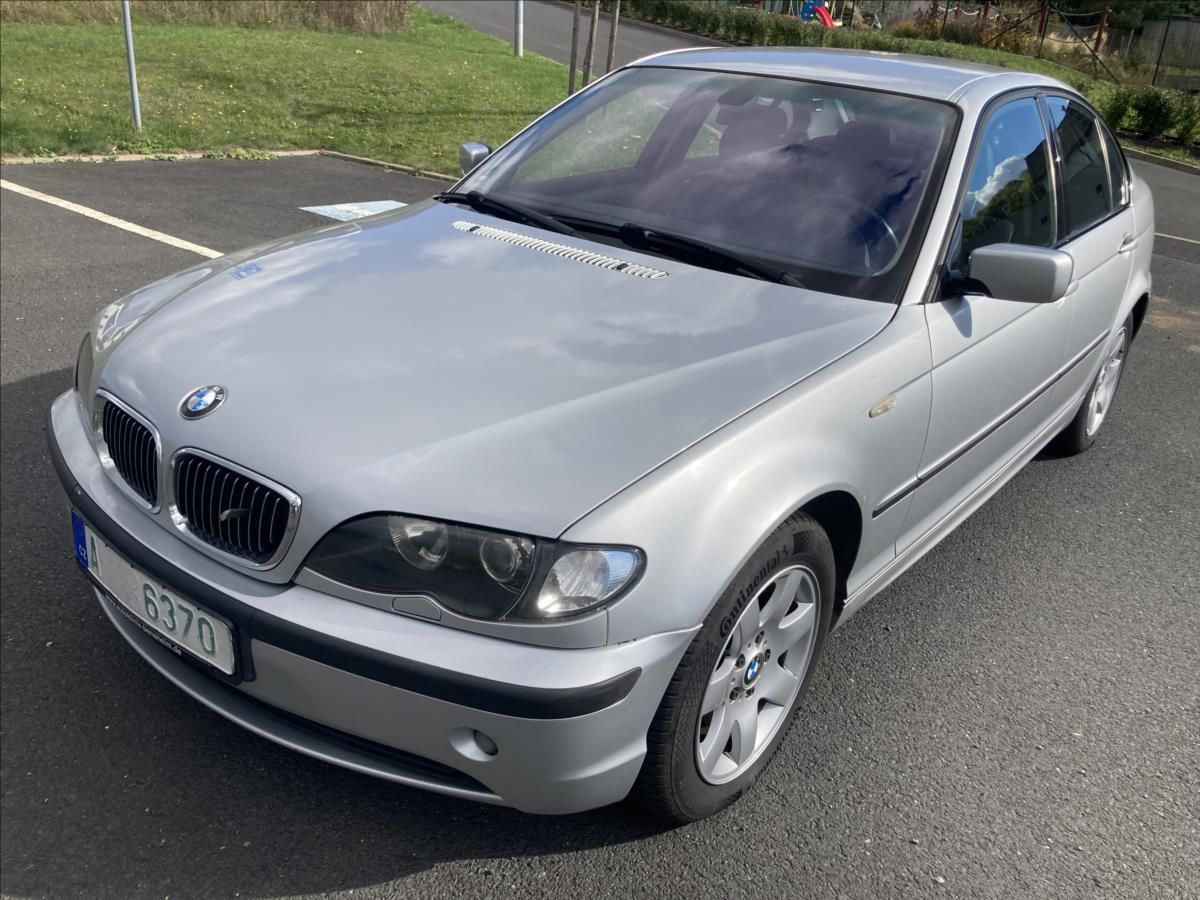 BMW Řada 3, 2,5 325i Sportpaket