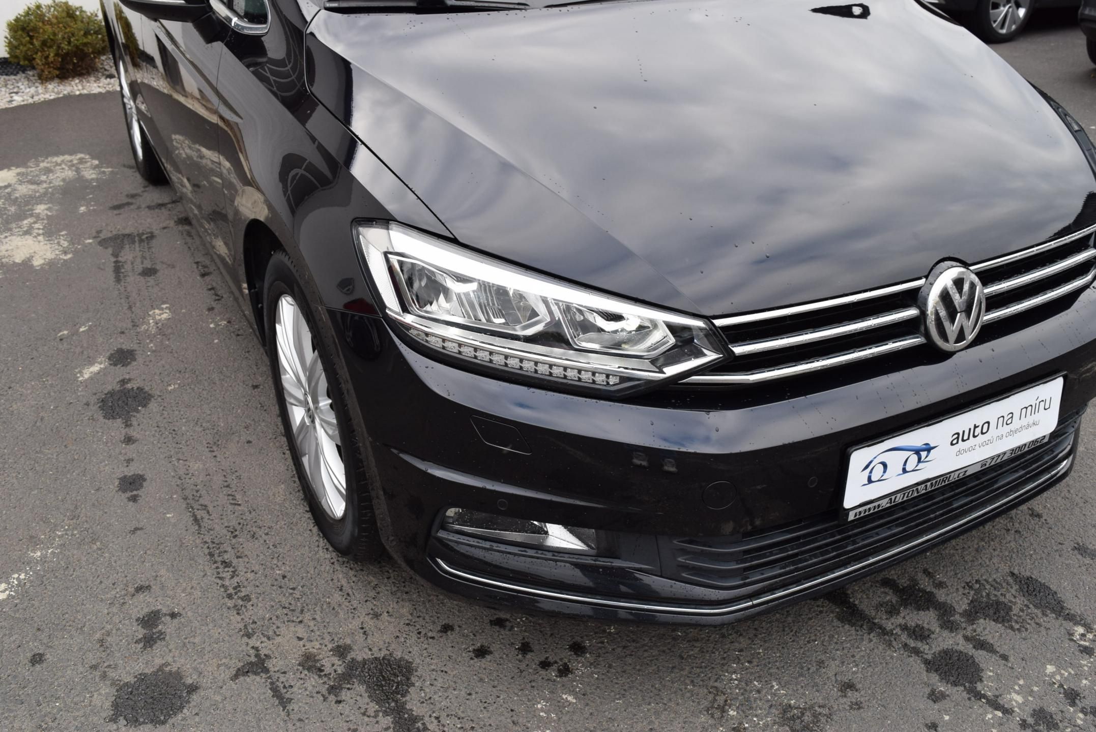 Volkswagen Touran, 1.4TSI 110kw HIGHLINE BMT WEBA - fotka 4