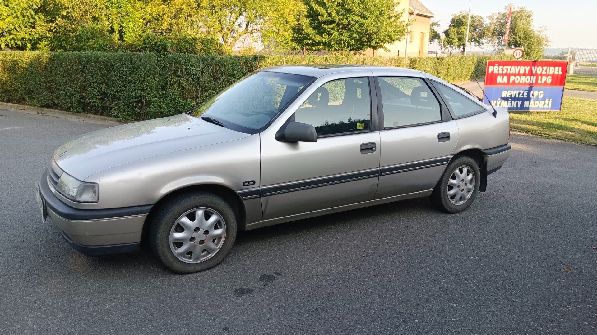 Opel Vectra, 2.0I - fotka 5