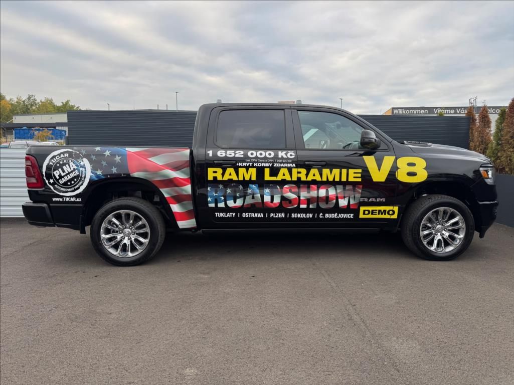 RAM 1500, 5,7 V8 E-Torque  Laramie Crew - fotka 5