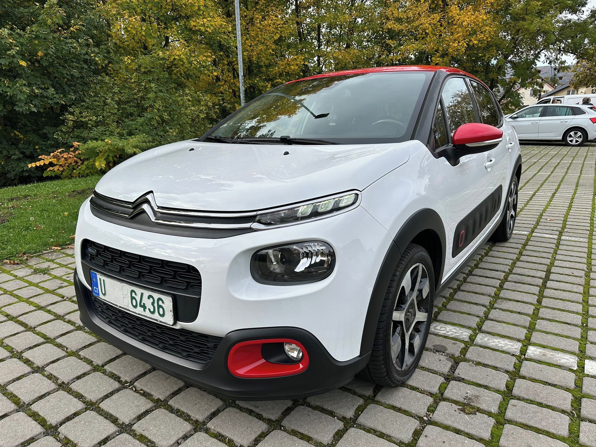 Citroën C3, 1,2 PT 81 kW - fotka 4
