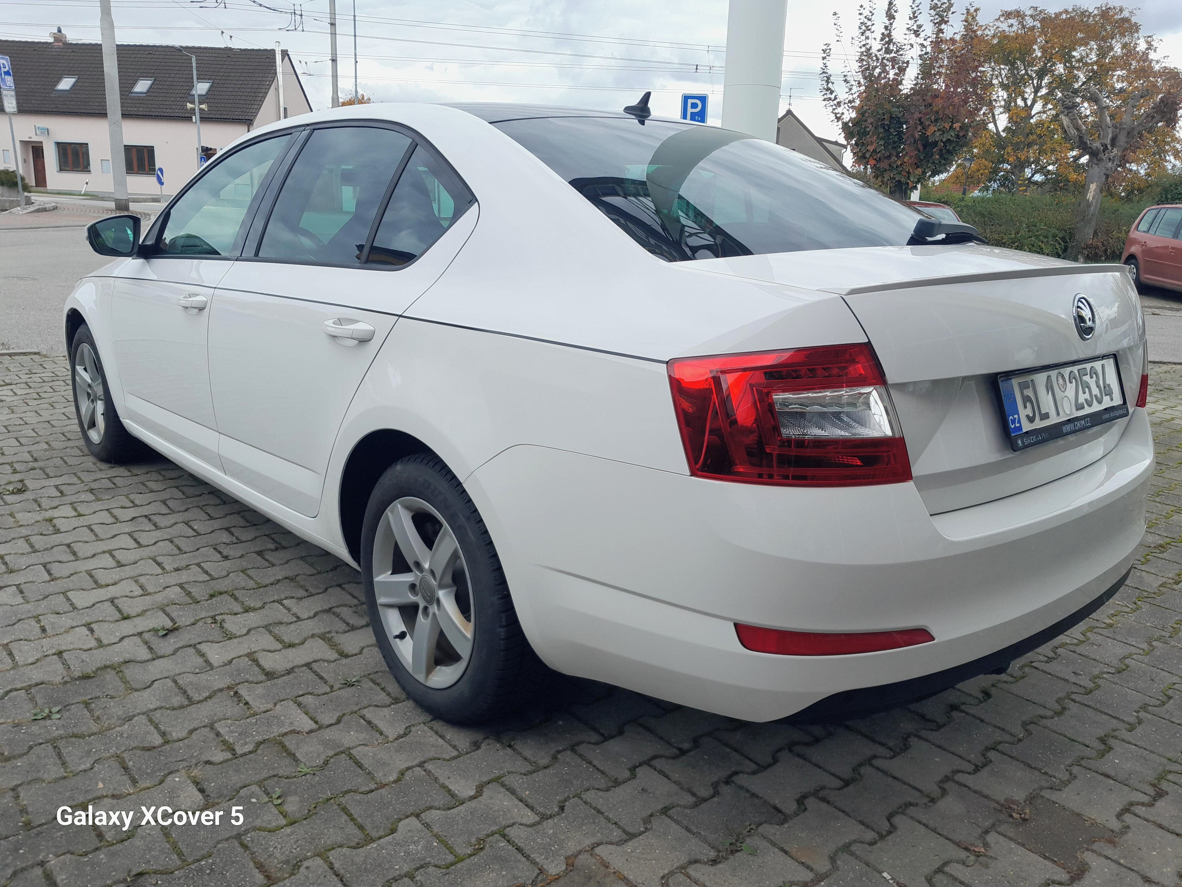 Škoda Octavia, 1.2TSI Elegance, 77kW, CZ - fotka 3