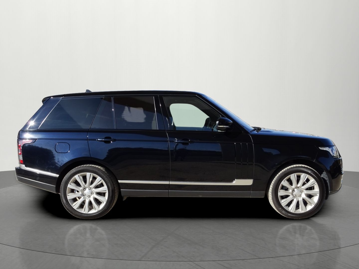 Land Rover Range Rover, 3.0TDV6 VOGUE Panorama SoftClo - fotka 5