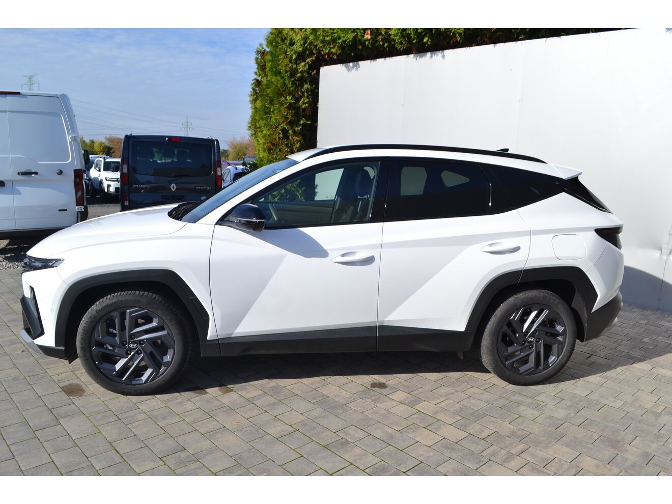 Hyundai Tucson, 25 1,6 TGDI  20 Years Luxury - fotka 2